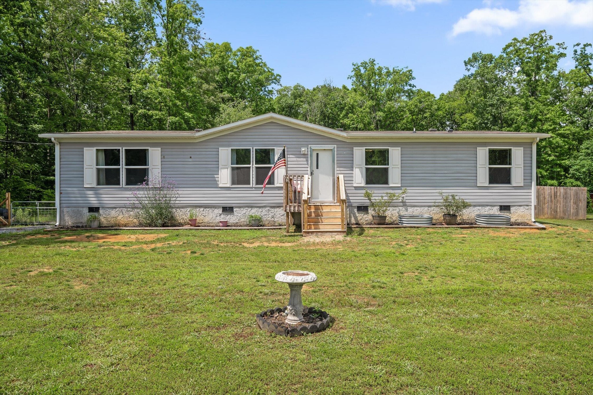 934 Holly Glen Lane Property Photo 1