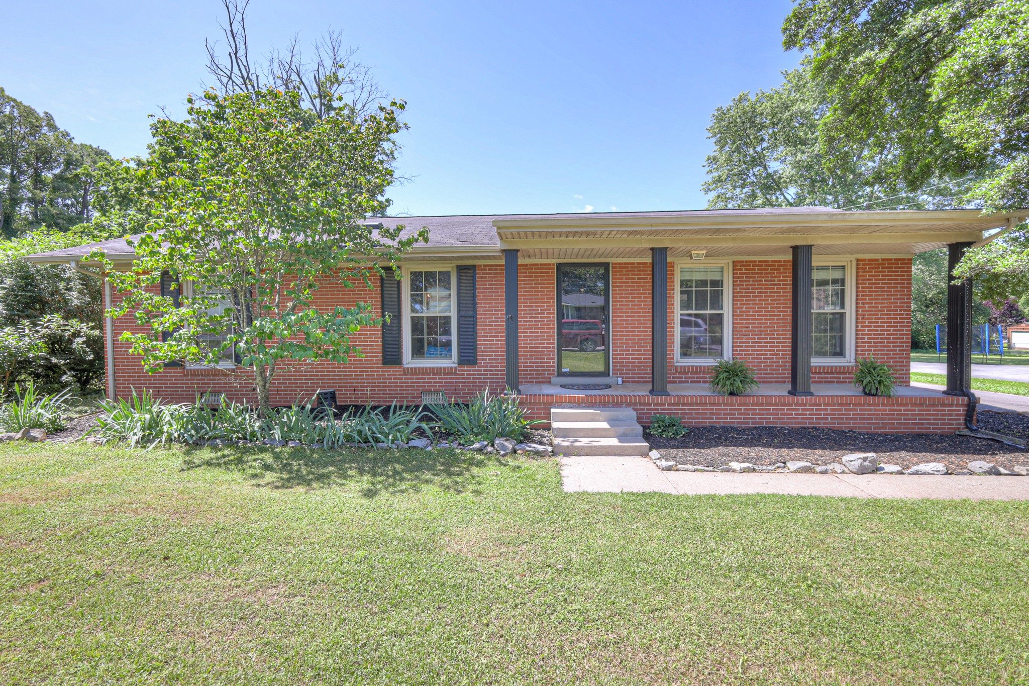 1111 Greenhill St Property Photo 1