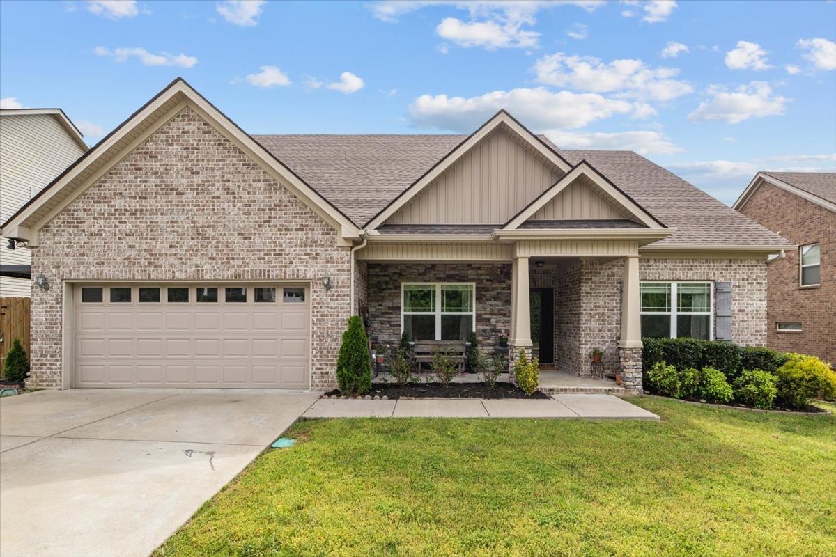 7211 Deervalley Dr Property Photo