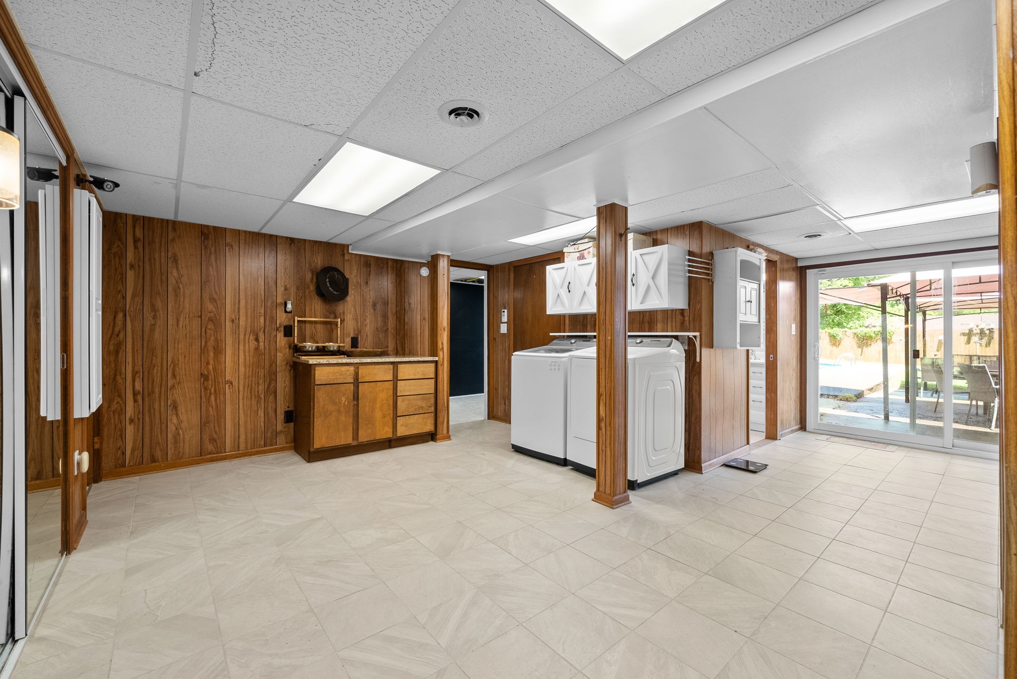 111 Rainbow St Property Photo 24