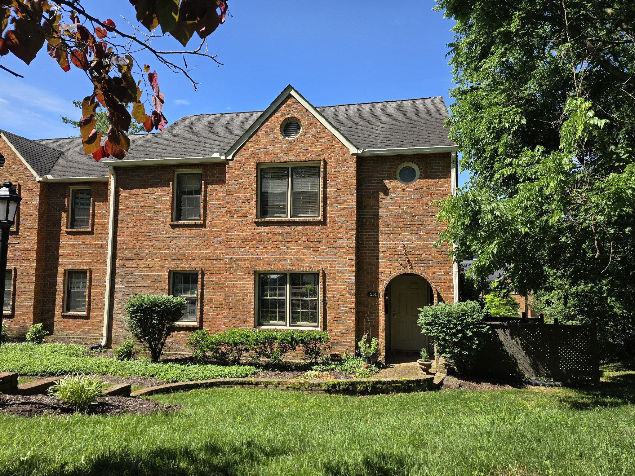 251 Westchase Dr Property Photo