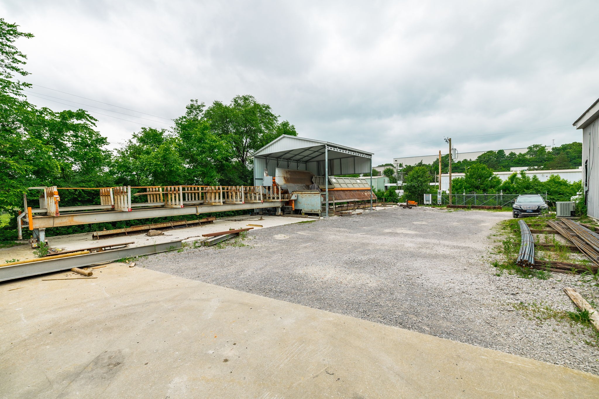 2615 Hart St Property Photo 8