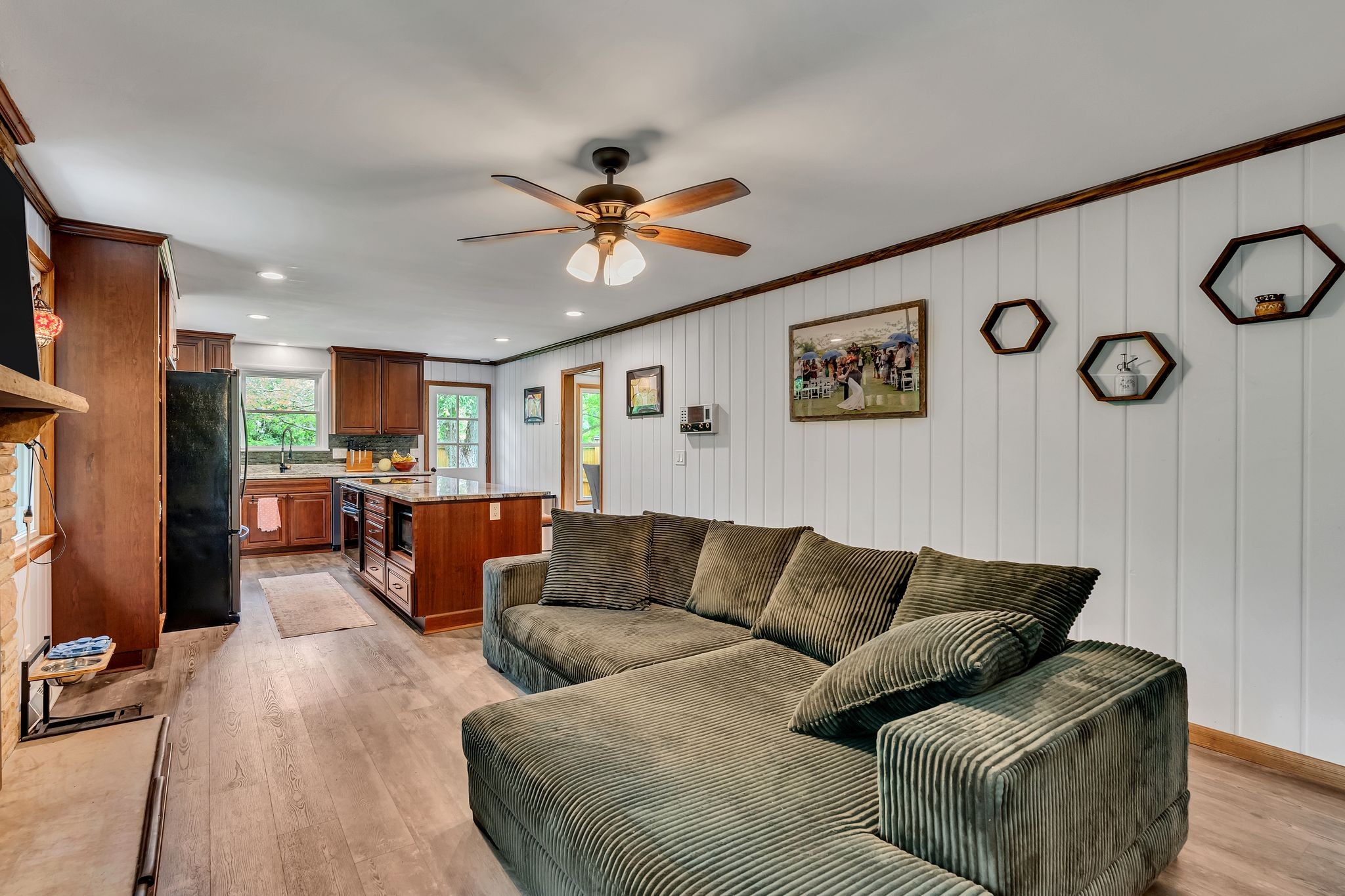 415 Isaac Dr Property Photo 19