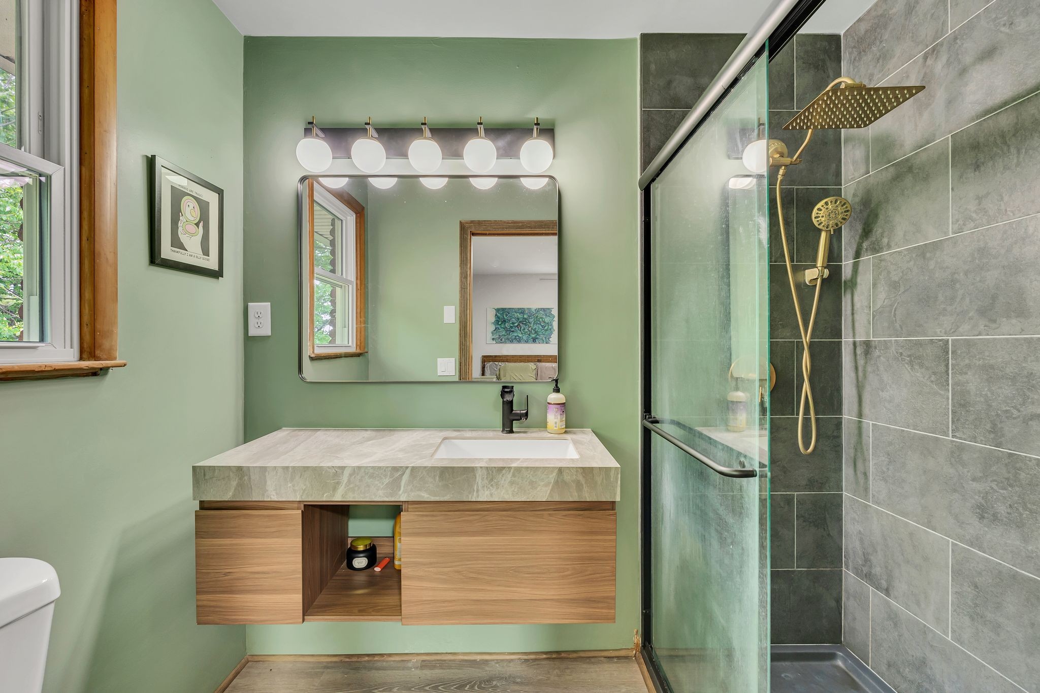 415 Isaac Dr Property Photo 27