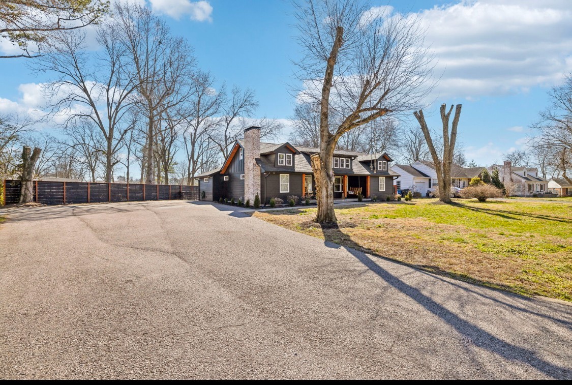 117 Park Cir Property Photo 8