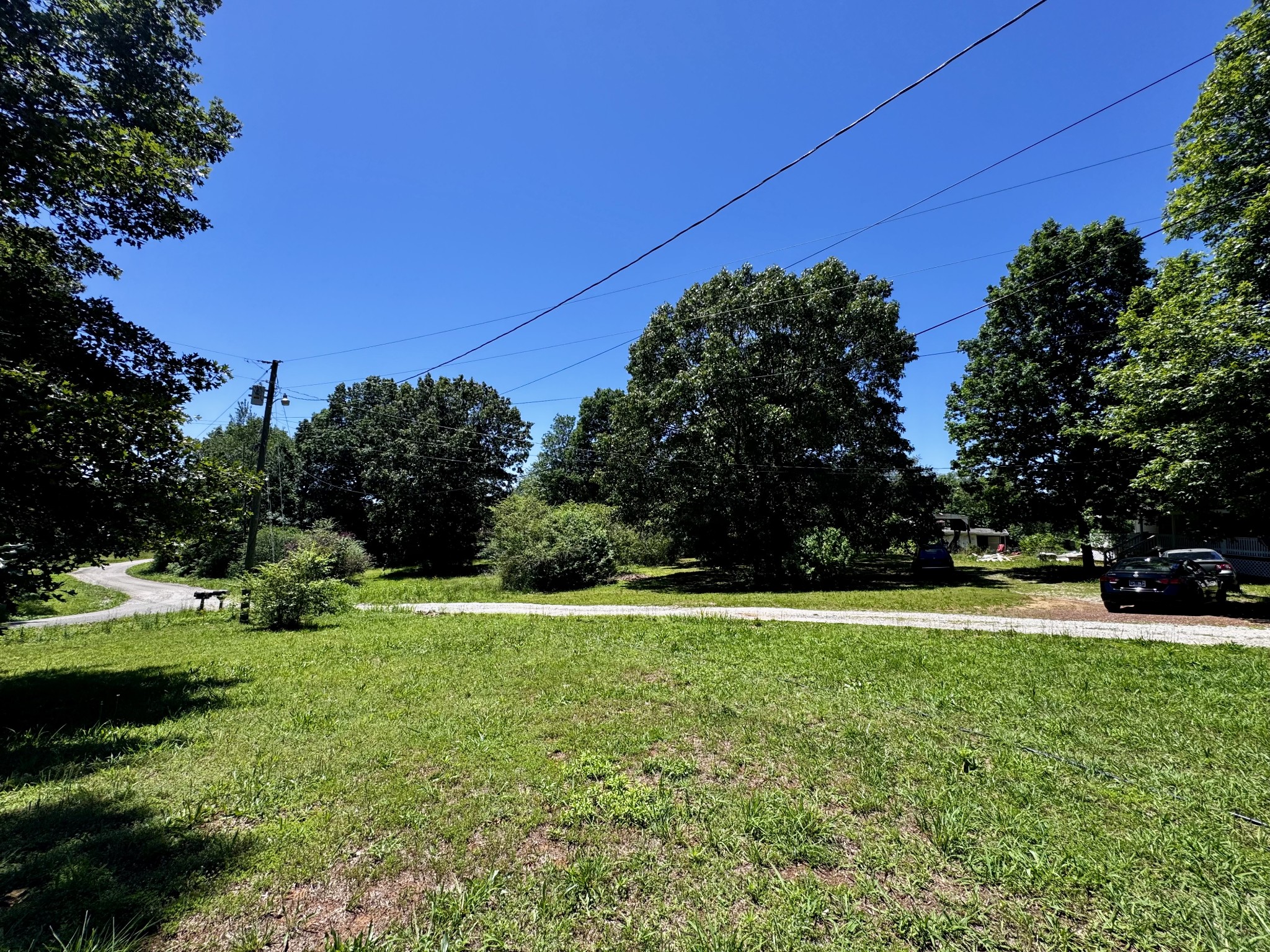 511 E Big Springs Rd Property Photo 2