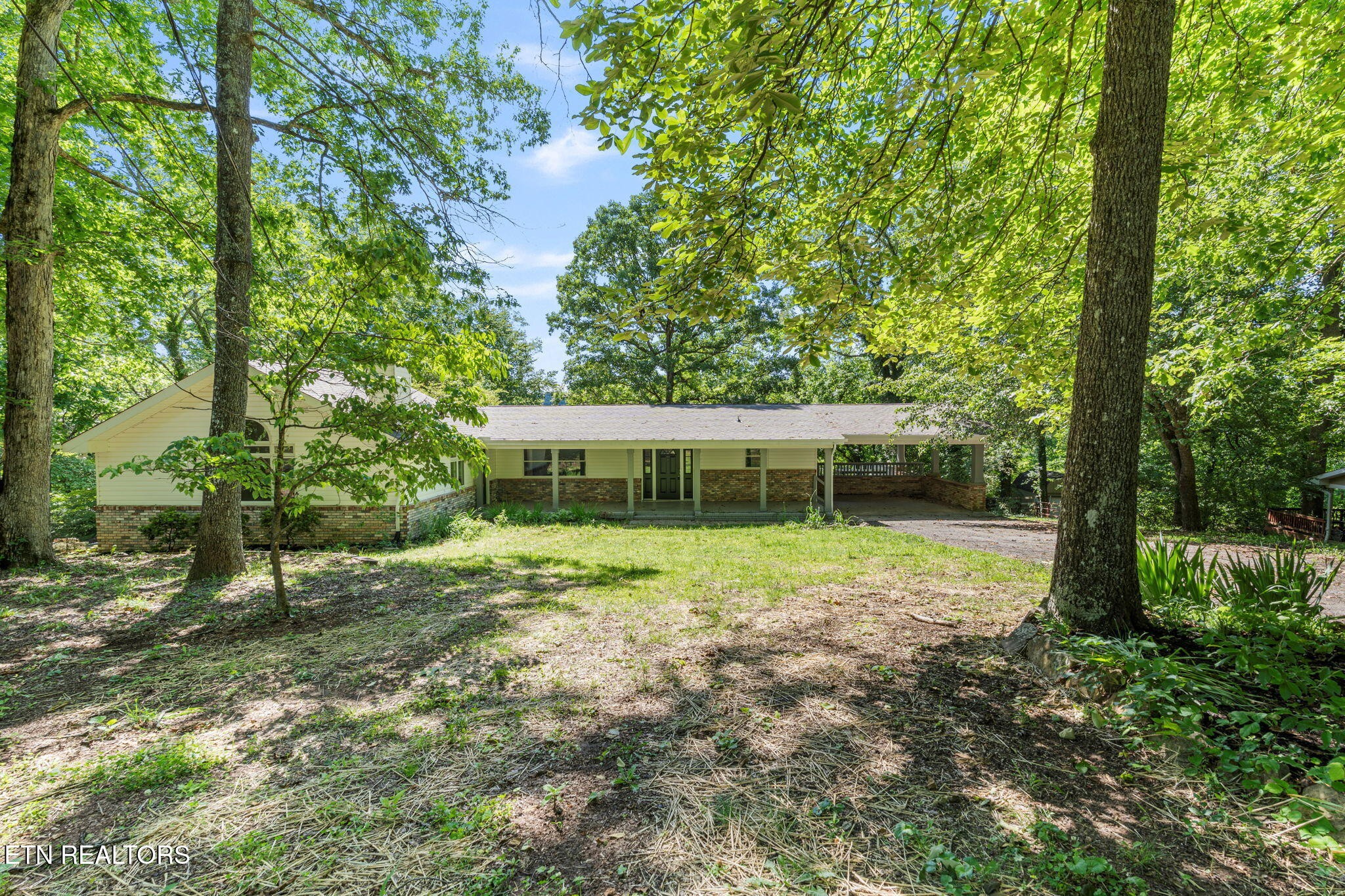 17 Westover Drive Property Photo 1