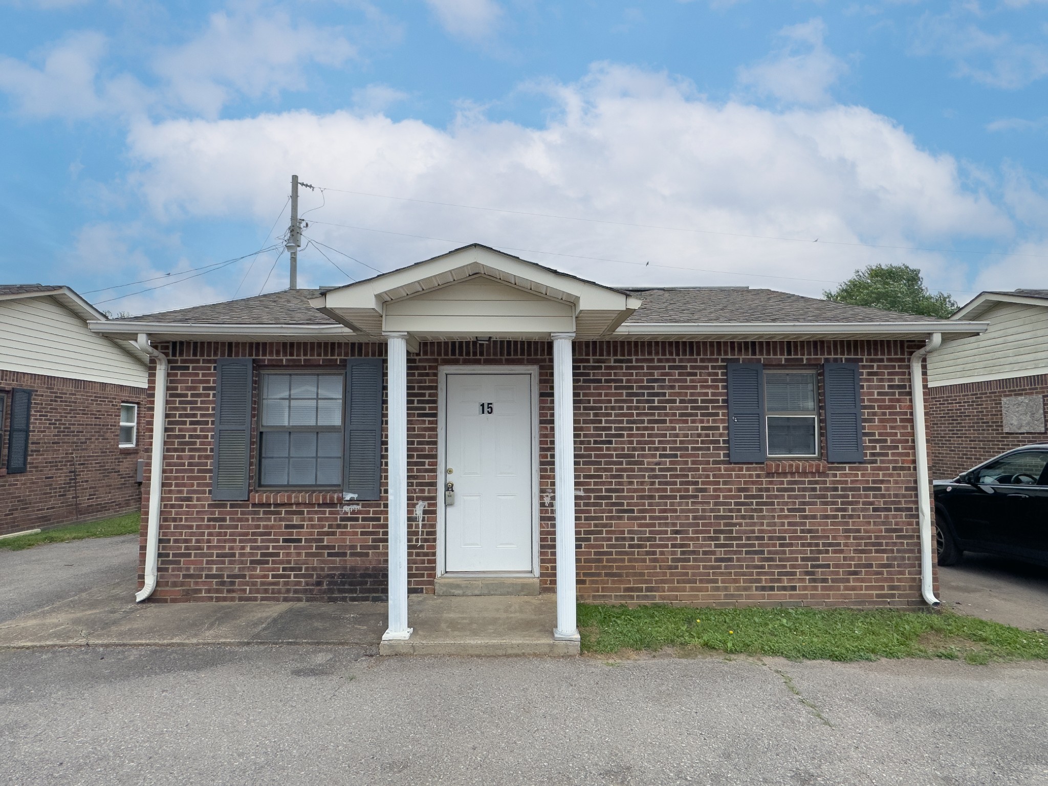 404 Thompsonville Lane #15 Property Photo 1