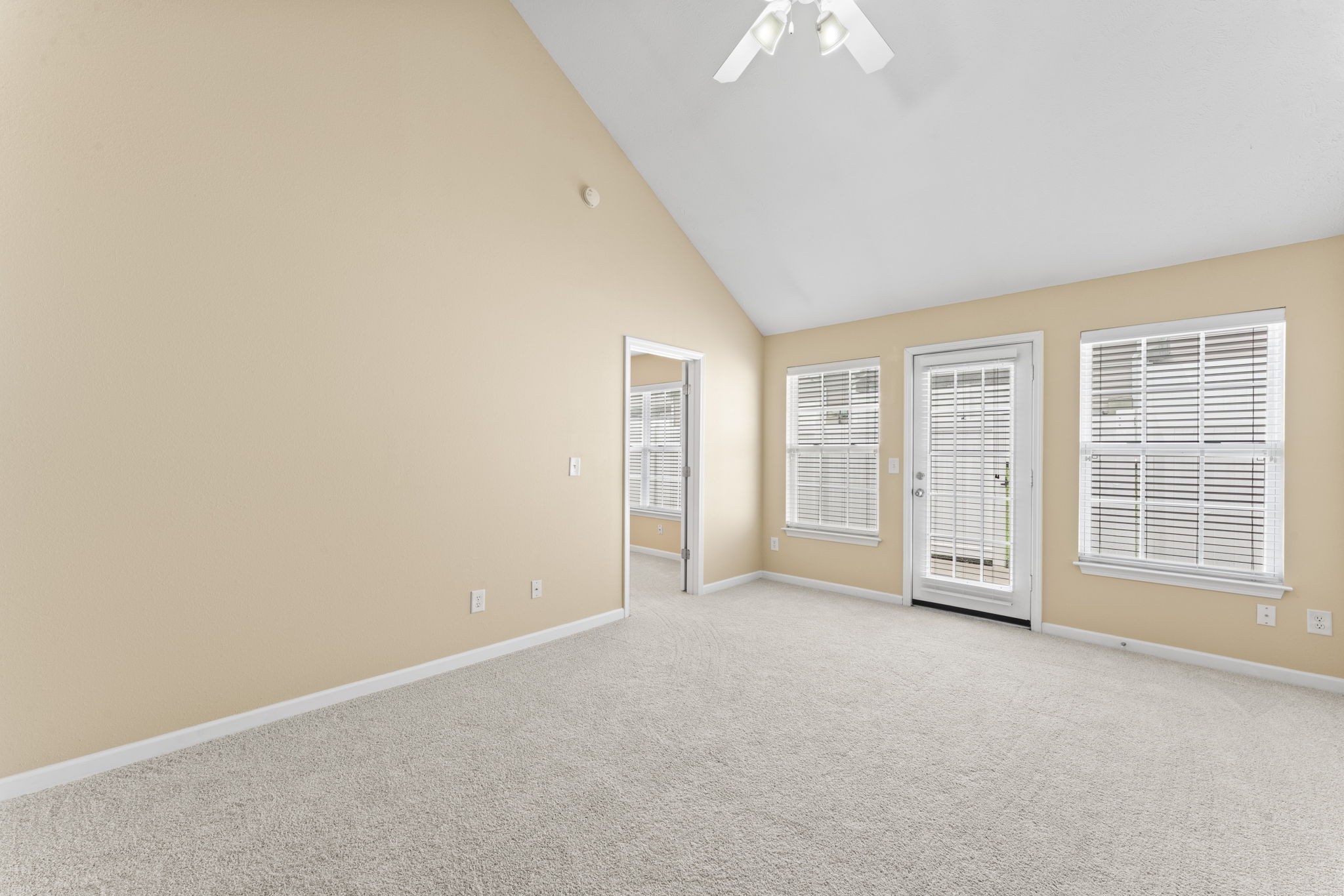 1036 Harold Lee Dr Property Photo 11