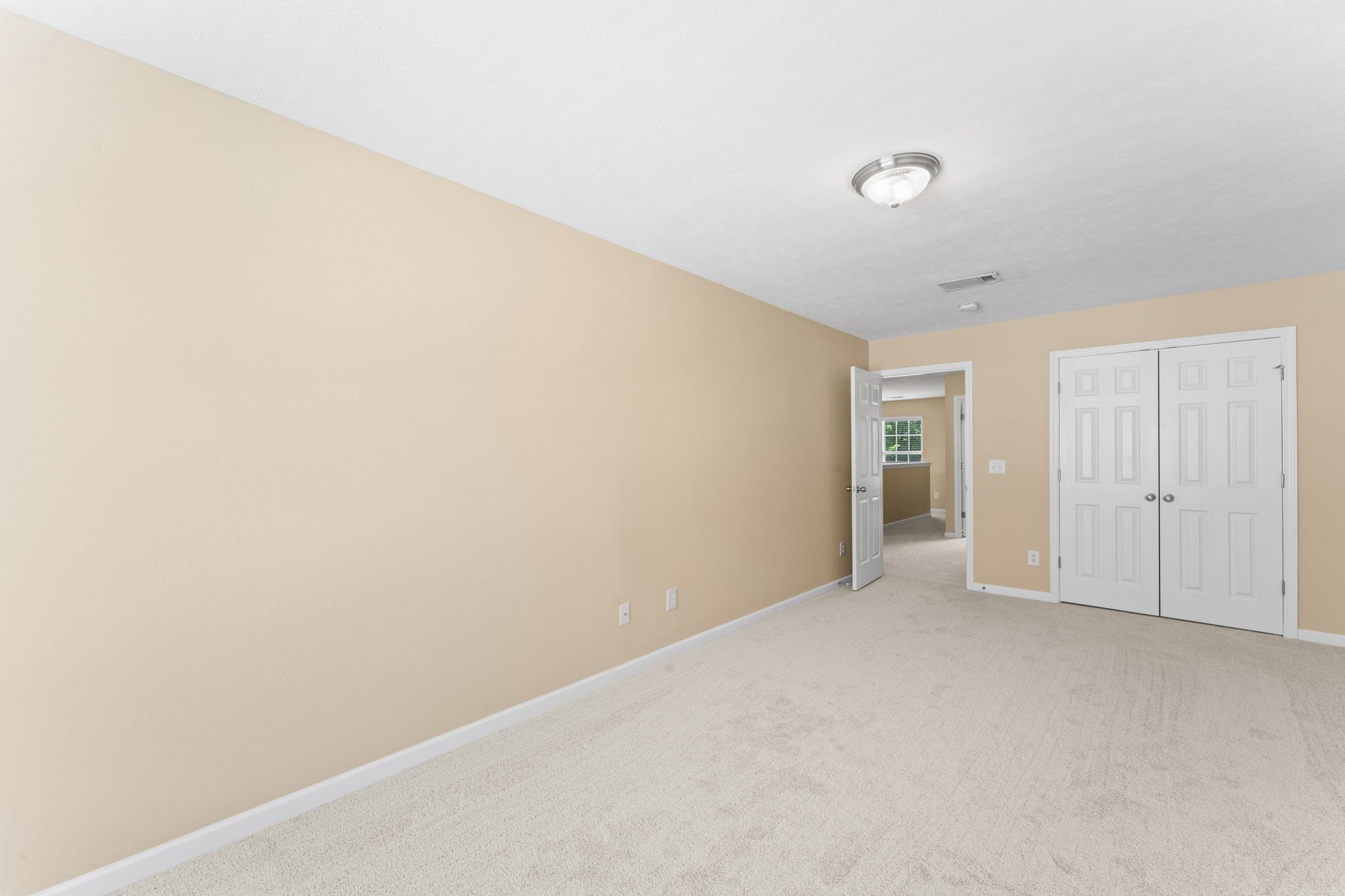 1036 Harold Lee Dr Property Photo 24