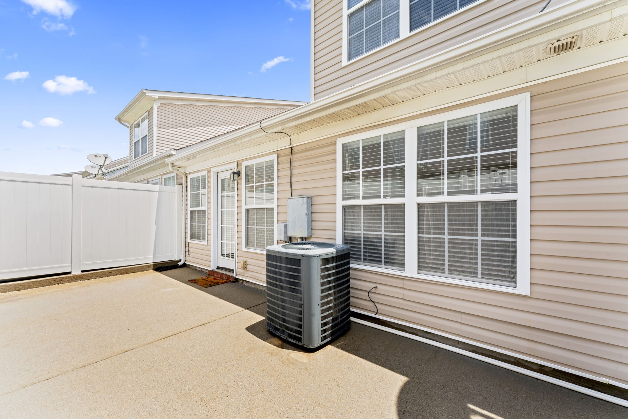 1036 Harold Lee Dr Property Photo 26