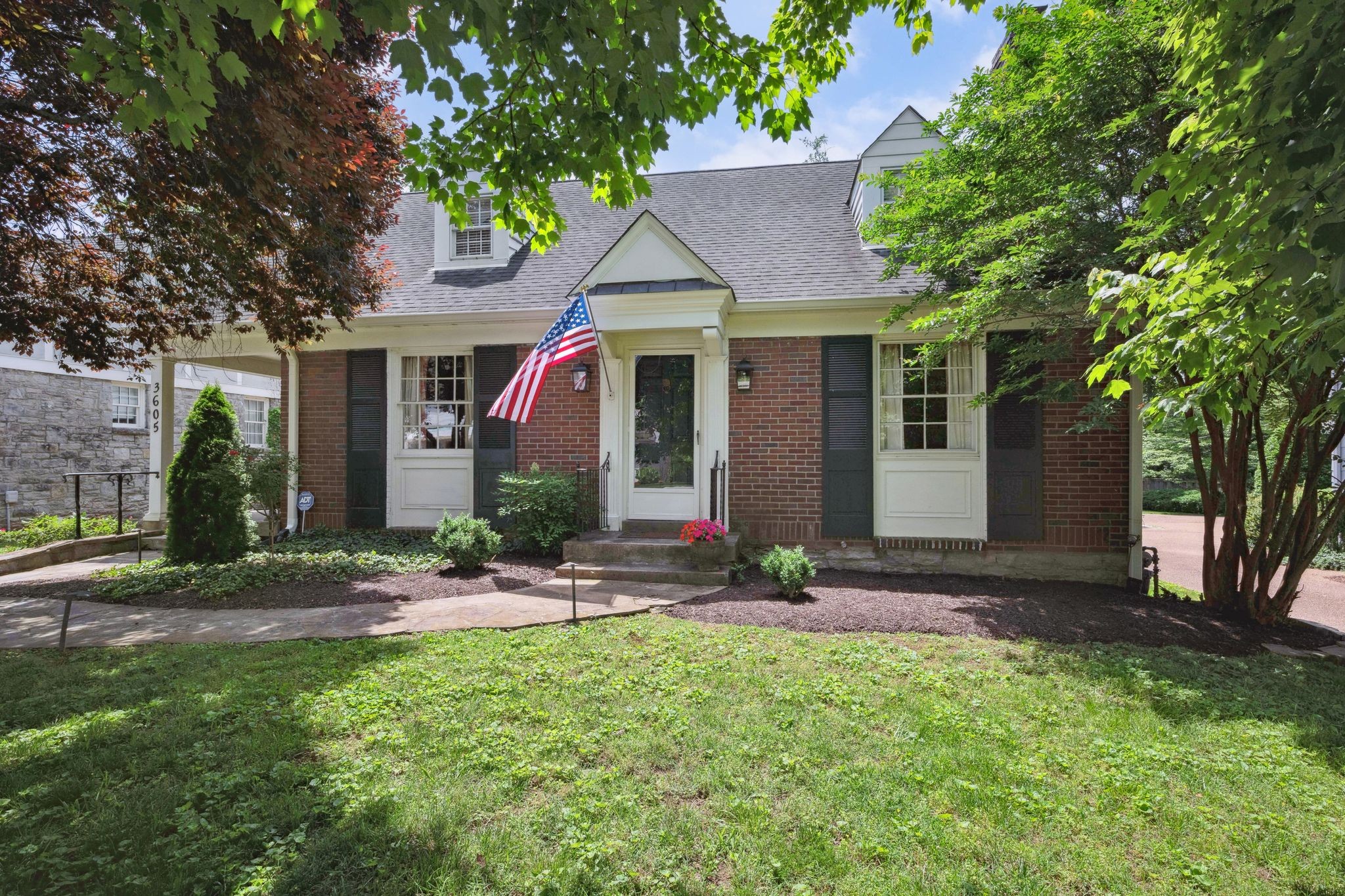 3605 Meadow Dr Property Photo 1