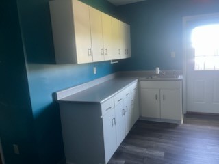 1169 Nashville Hwy Property Photo 4