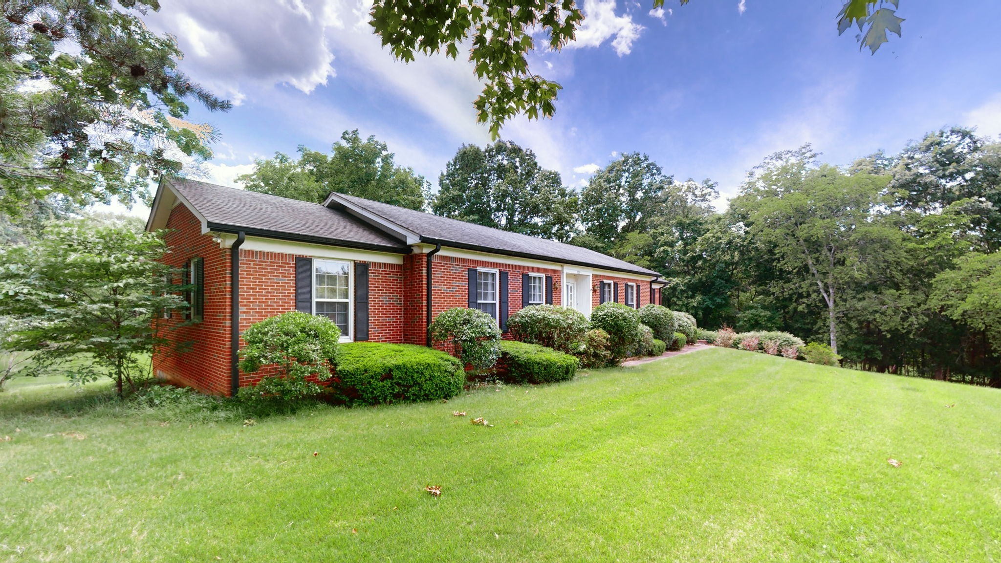 120 Bluegrass Pkwy Property Photo 5