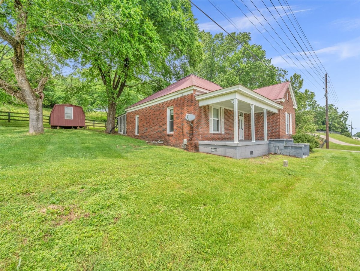 1914 Mill St Property Photo 1
