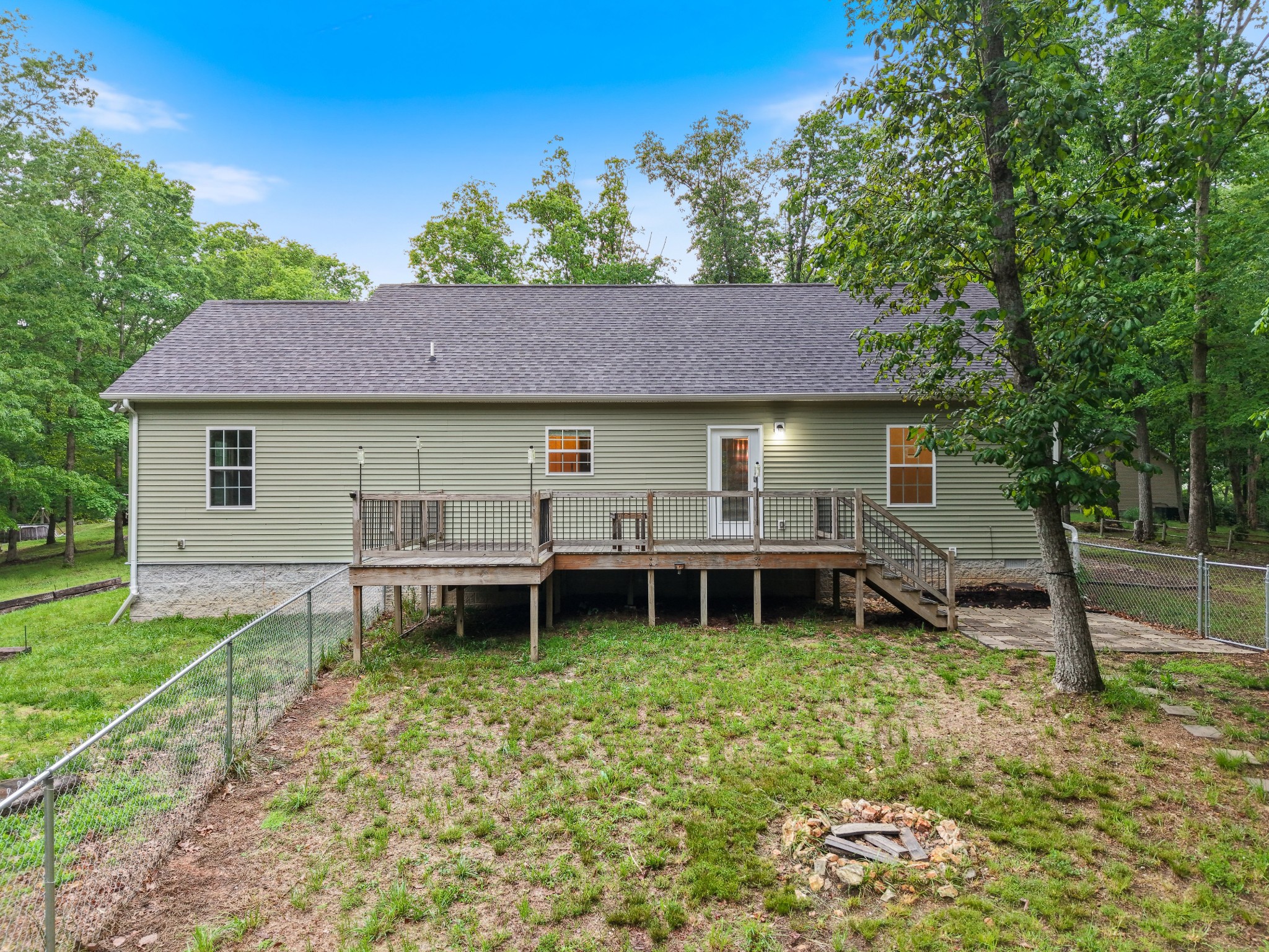 190 Twin Ct Property Photo 21
