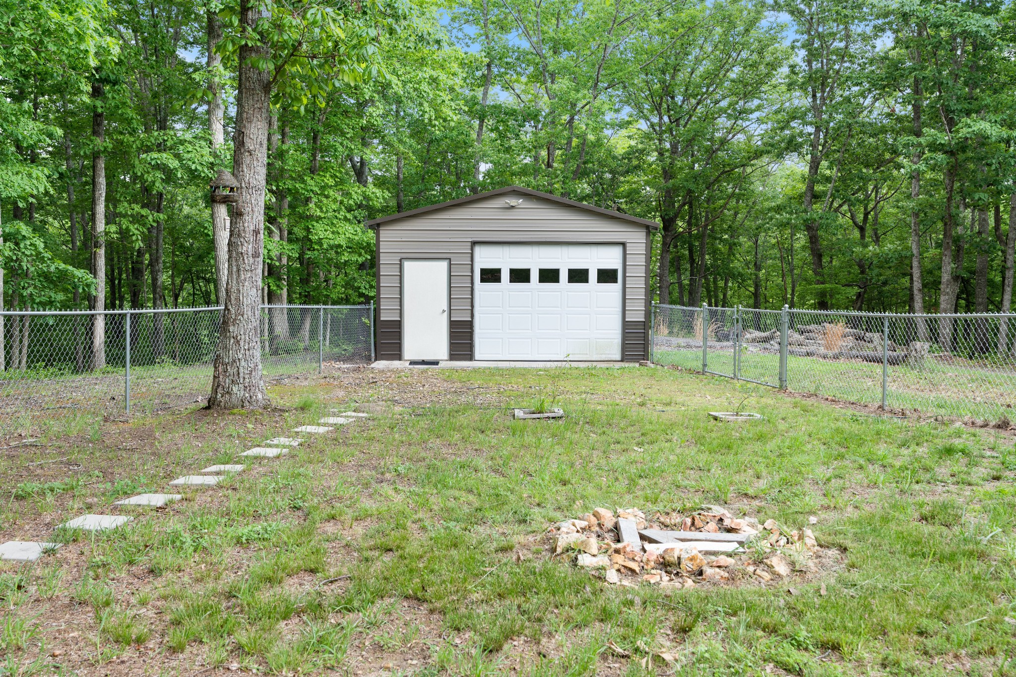 190 Twin Ct Property Photo 26