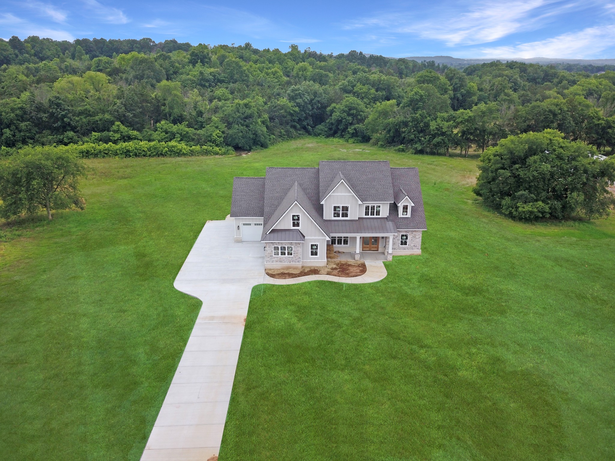 7100 Twelve Corners Road Property Photo 1