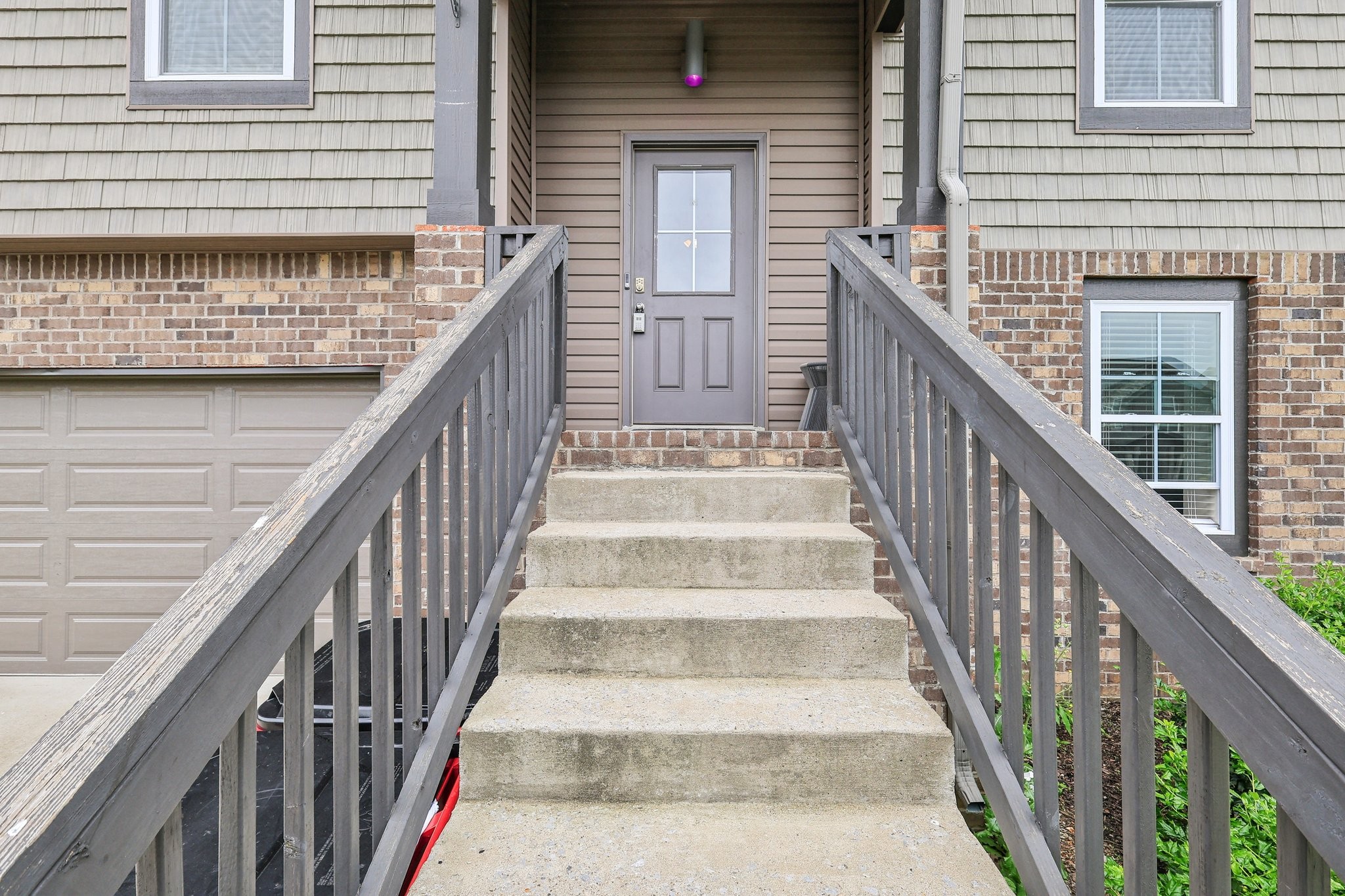 974 Bonellis Ln Property Photo 3