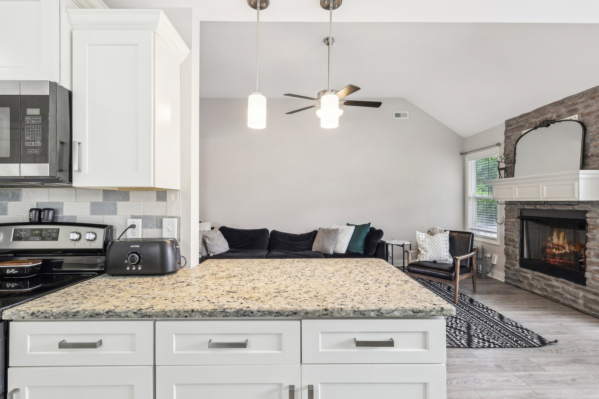 974 Bonellis Ln Property Photo 10