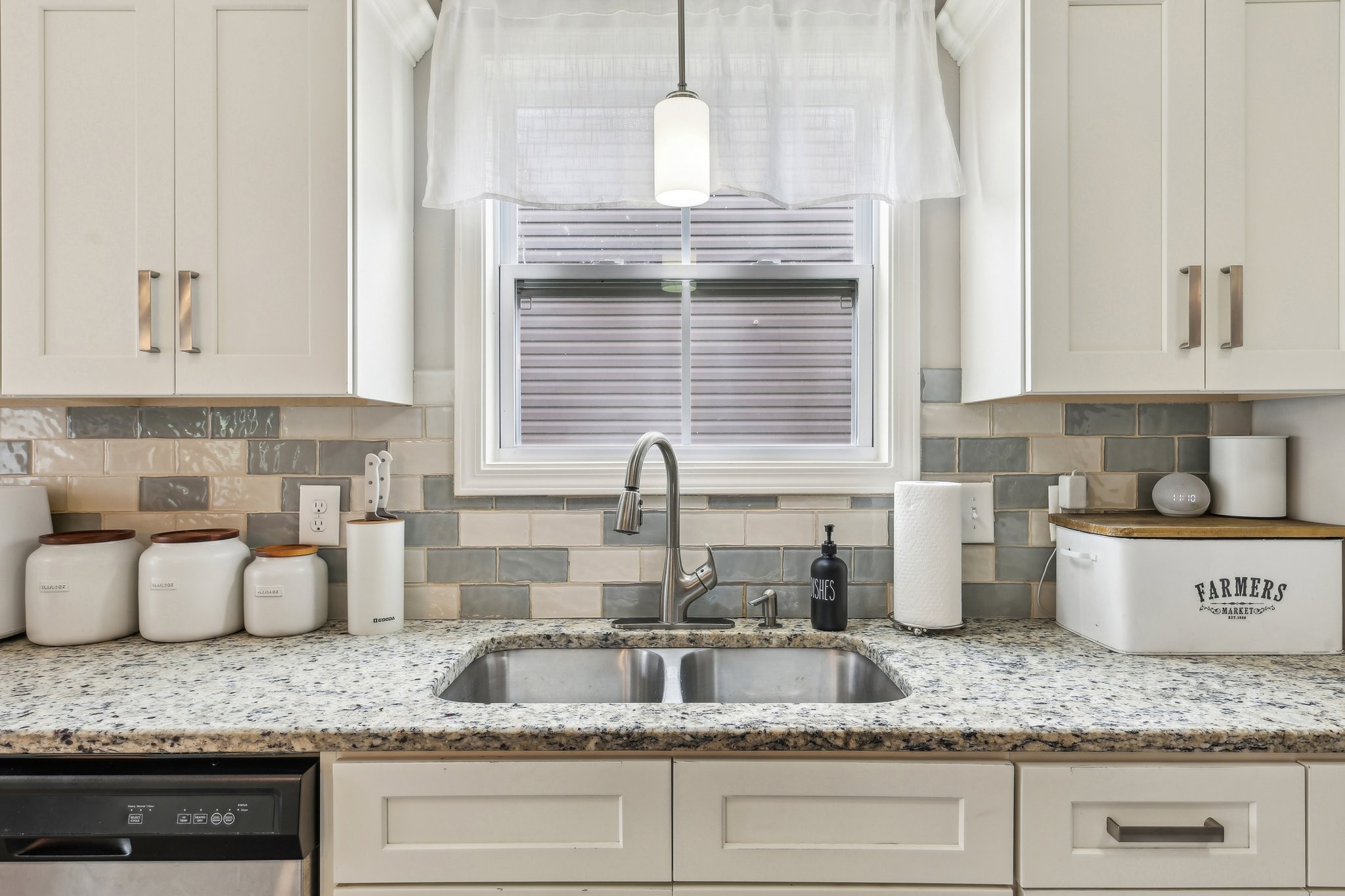 974 Bonellis Ln Property Photo 11