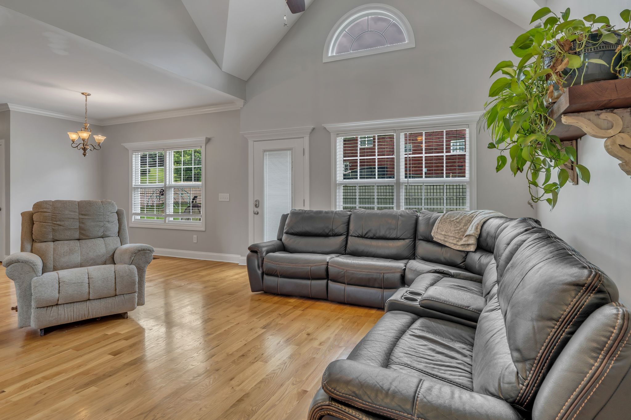 201 Abbey Rd Property Photo 10