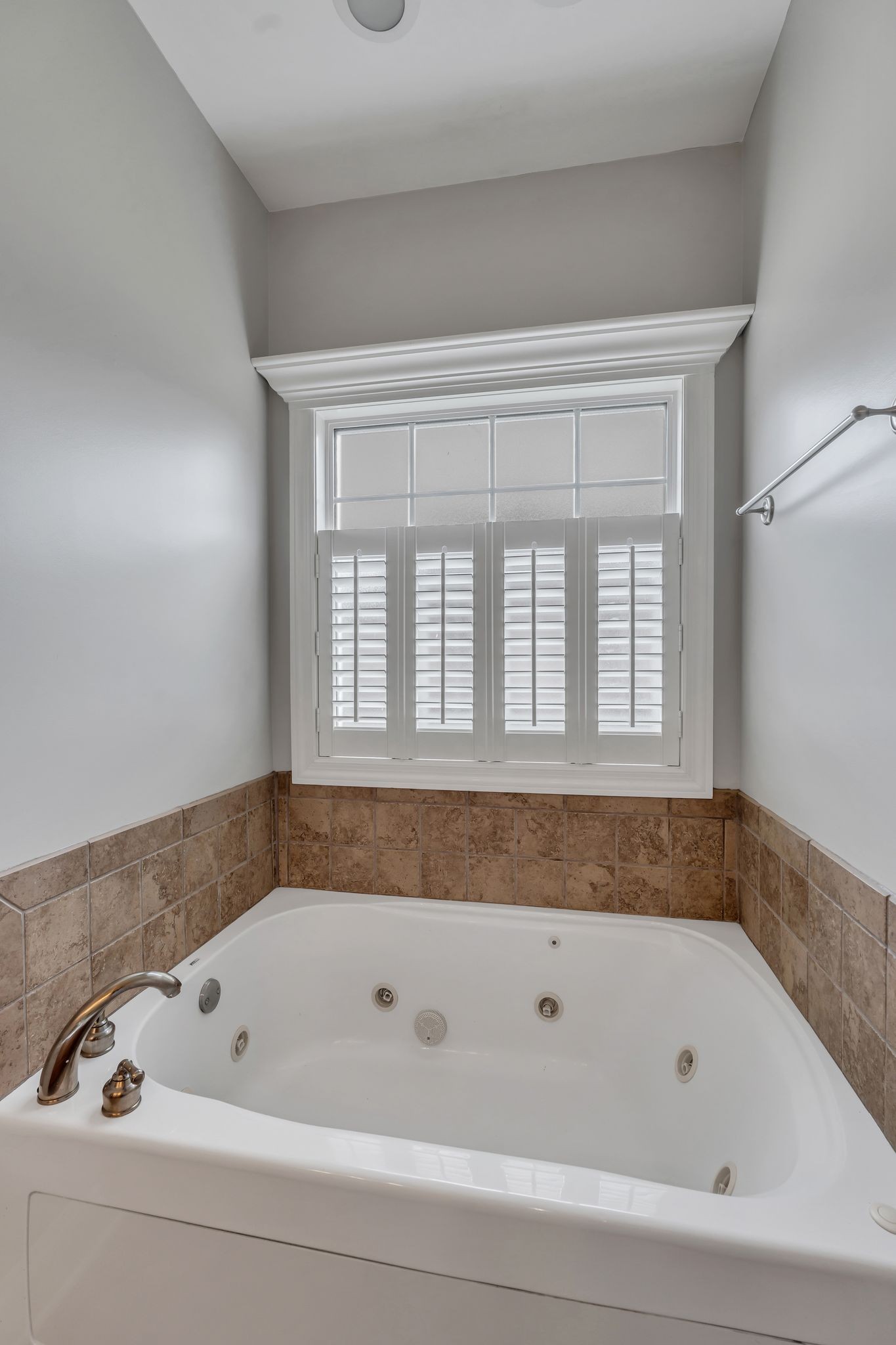 201 Abbey Rd Property Photo 14