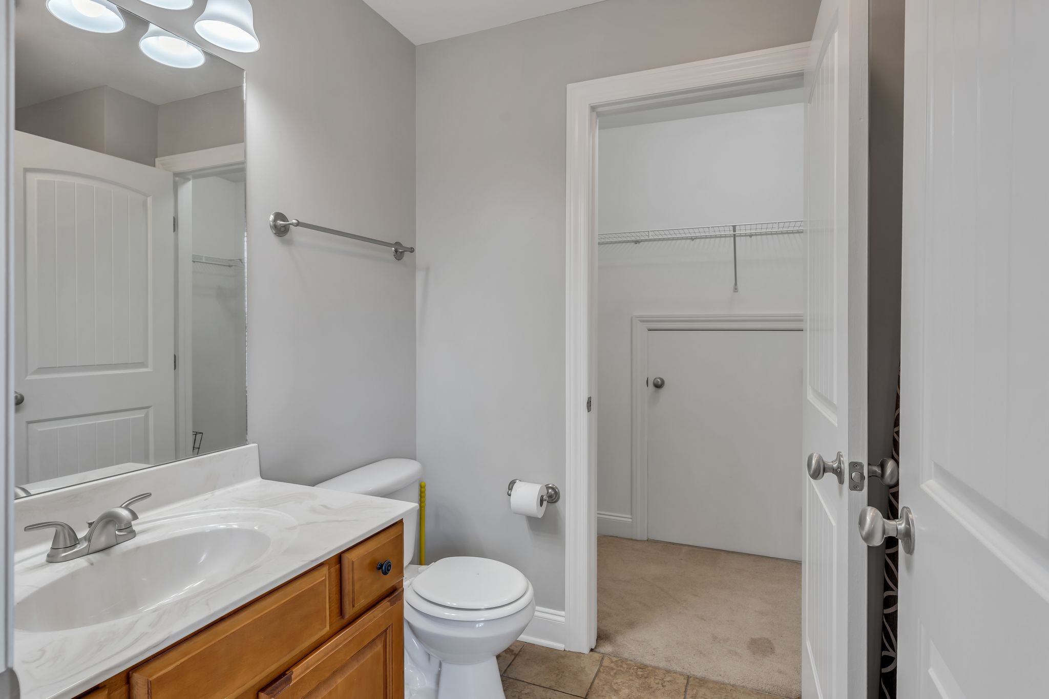 201 Abbey Rd Property Photo 29