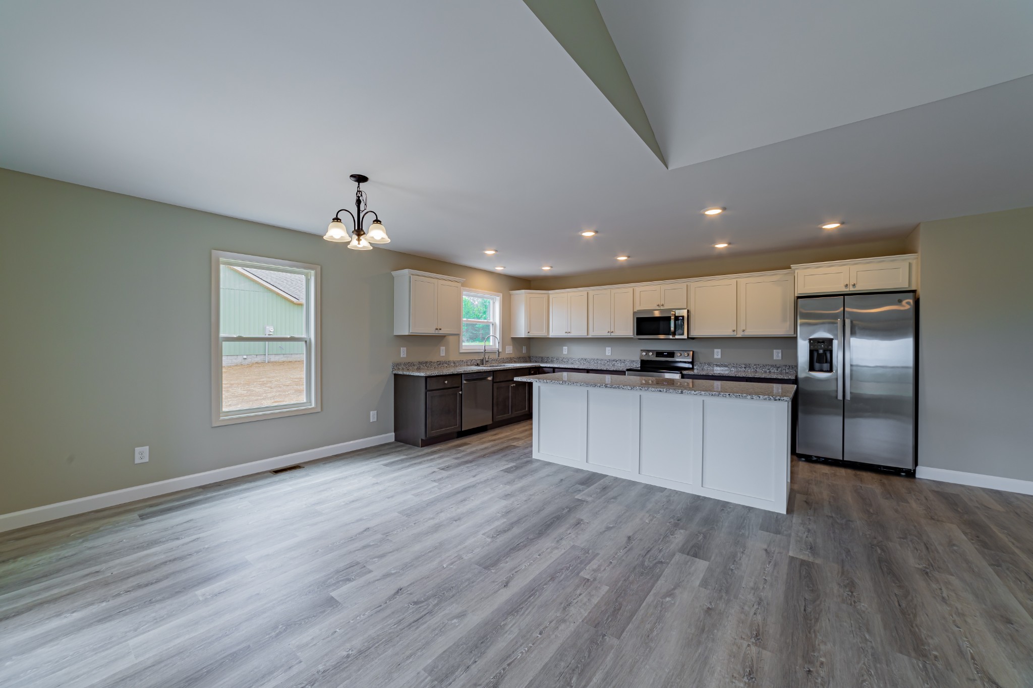 343 Jean Dr Property Photo 7