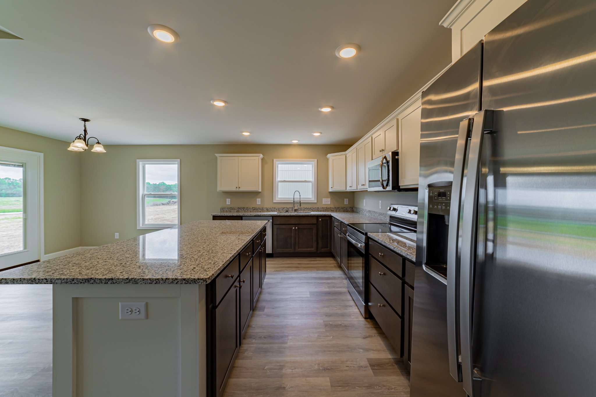 343 Jean Dr Property Photo 8