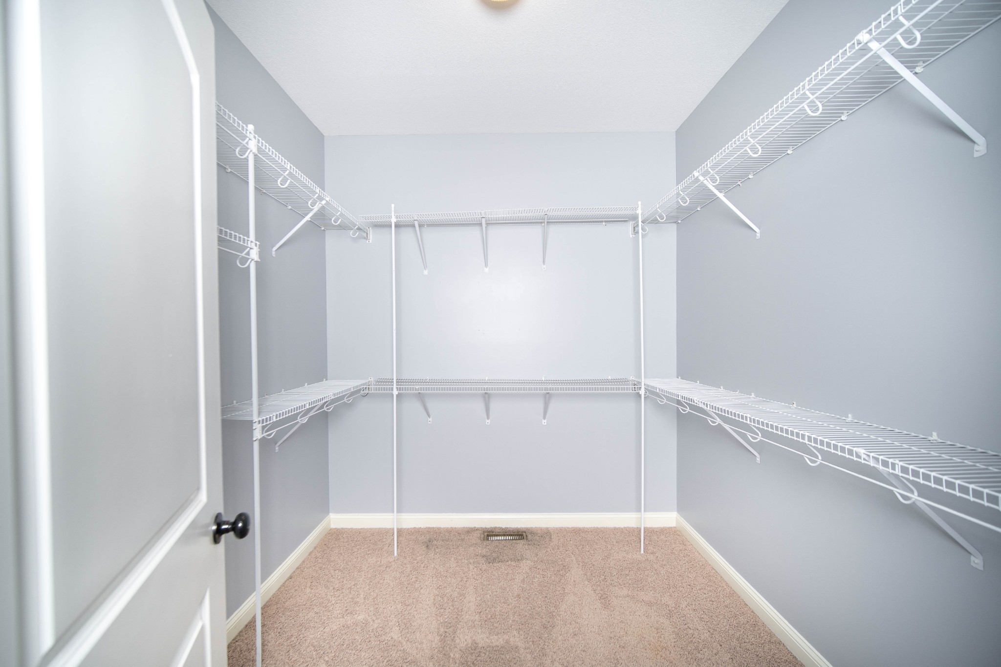 1541 Edgewater Ln Property Photo 14