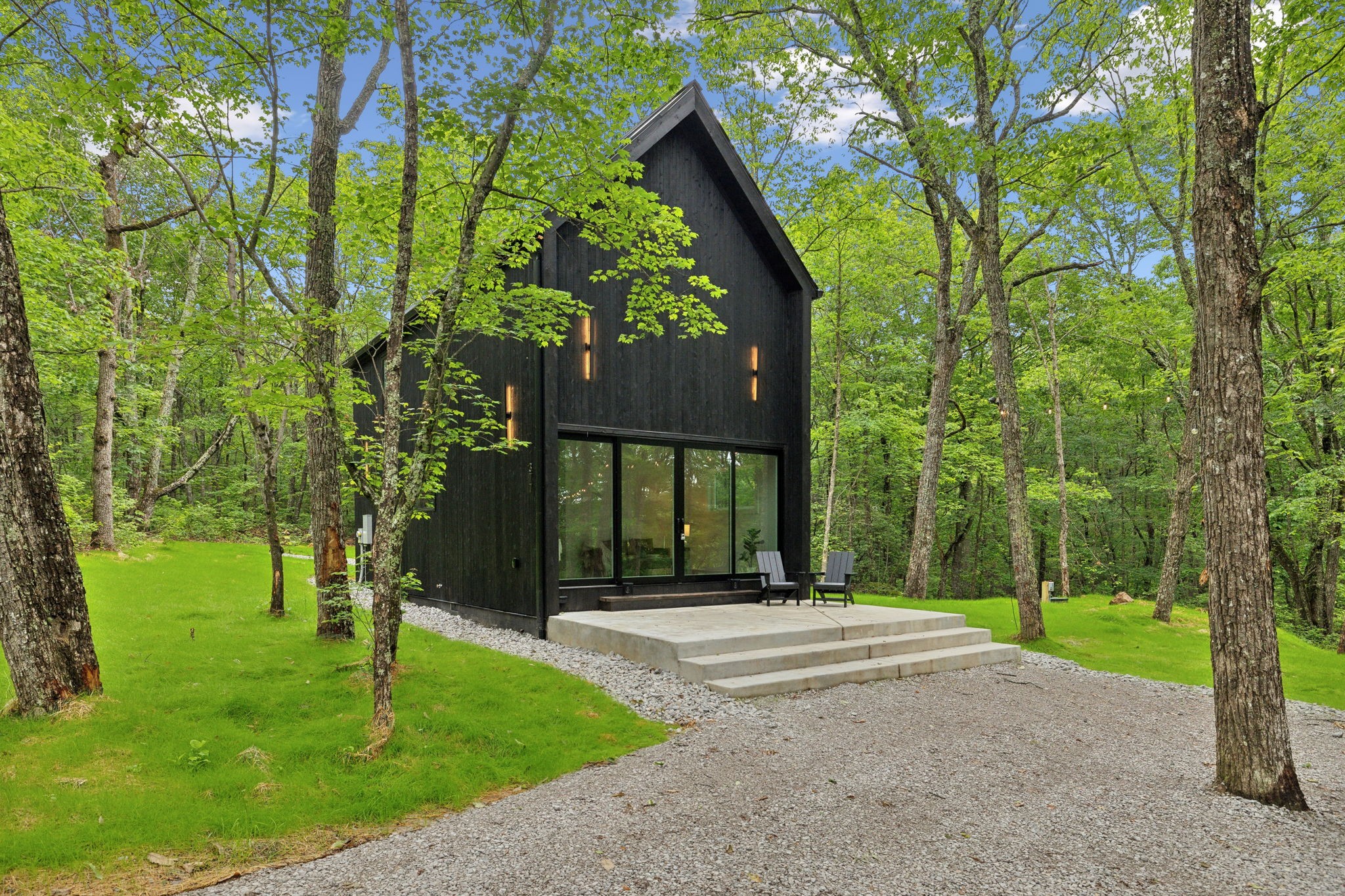 377 Valley View Dr