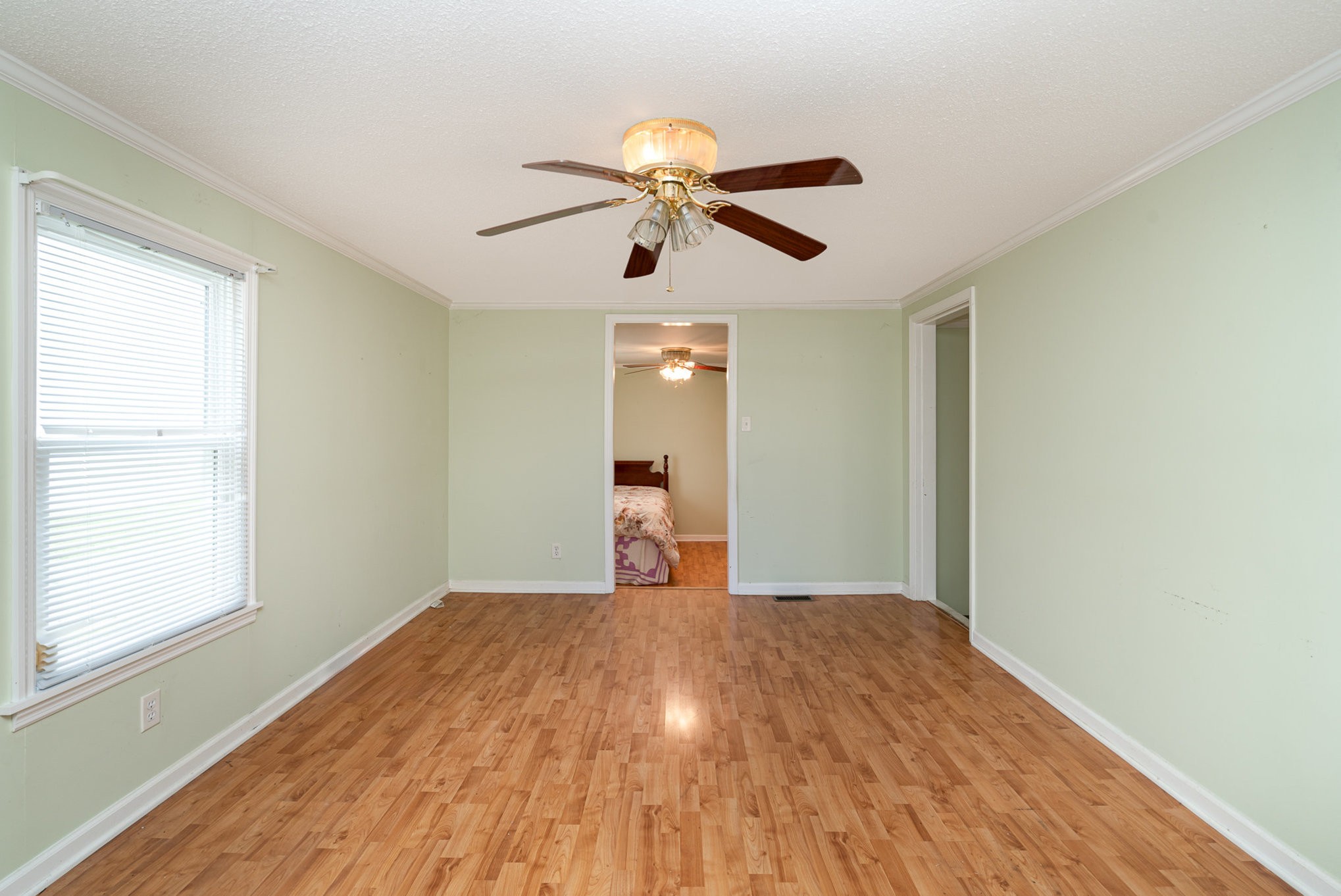 942 Youngs Ln Property Photo 17