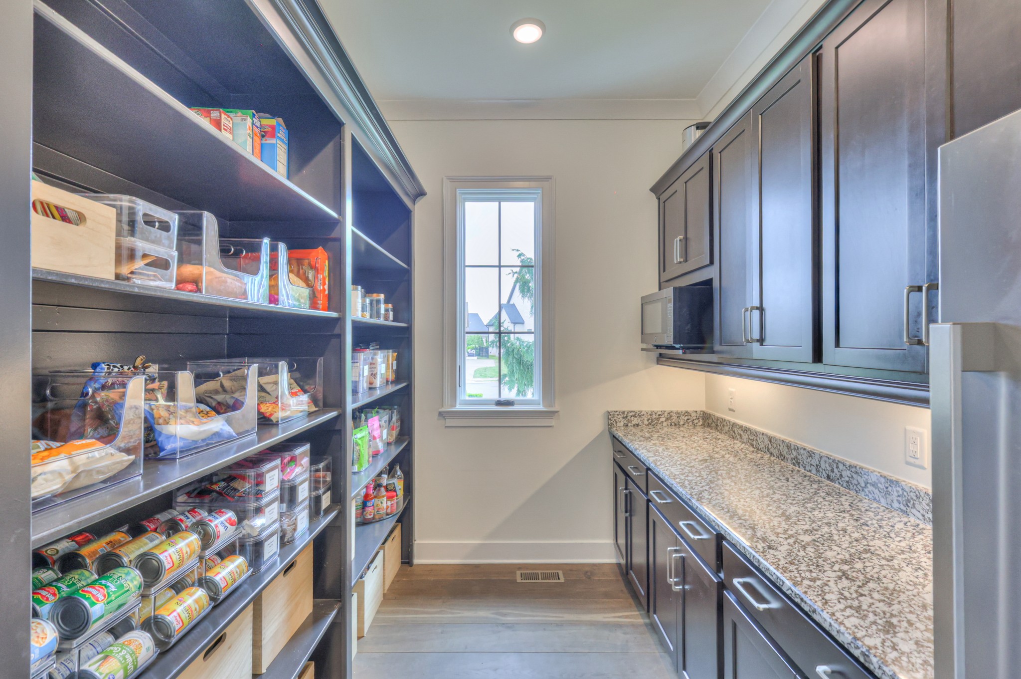 1021 Julian Way Property Photo 18