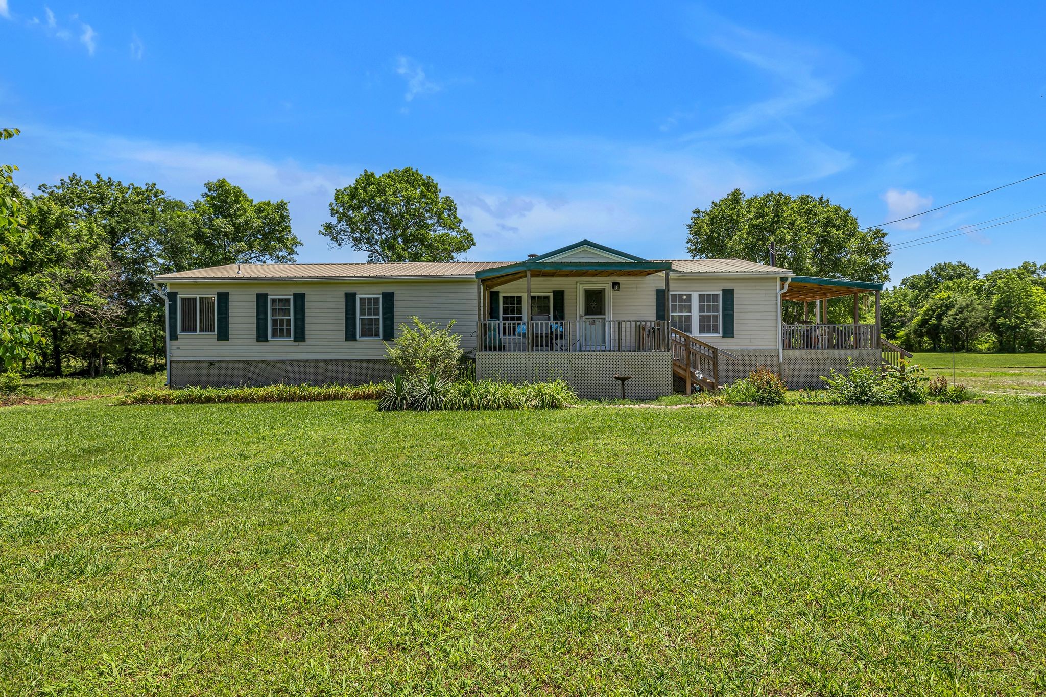 113 N Fork Dr Property Photo 1