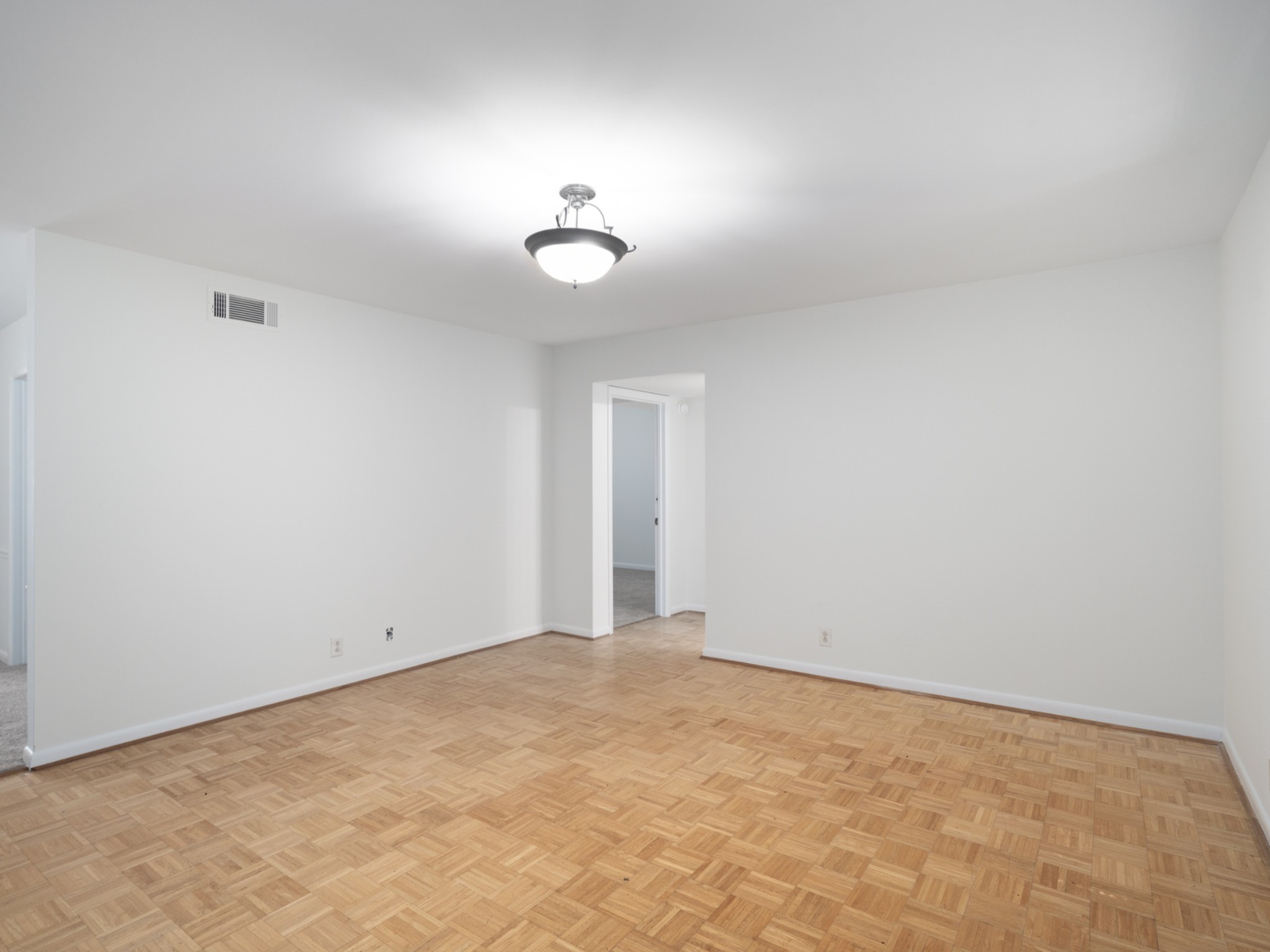 3000 Hillsboro Pike Property Photo 15
