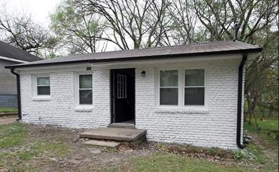 1401 Todd Ave Property Photo 1