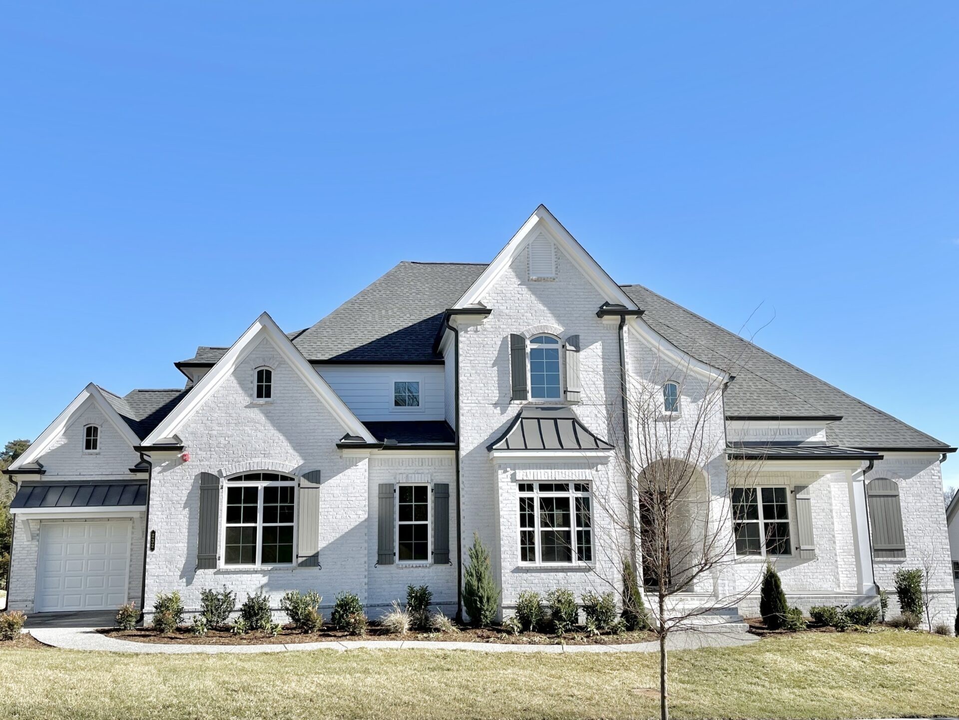 9906 Amarosa Court Property Photo 1