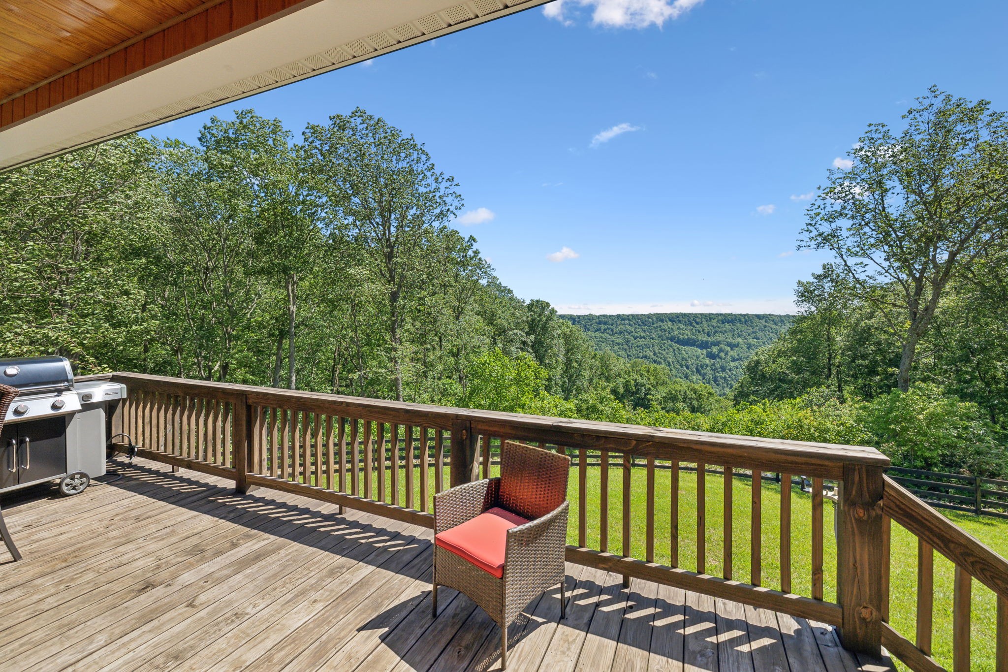 202 Sunset Bluff Dr Property Photo 55