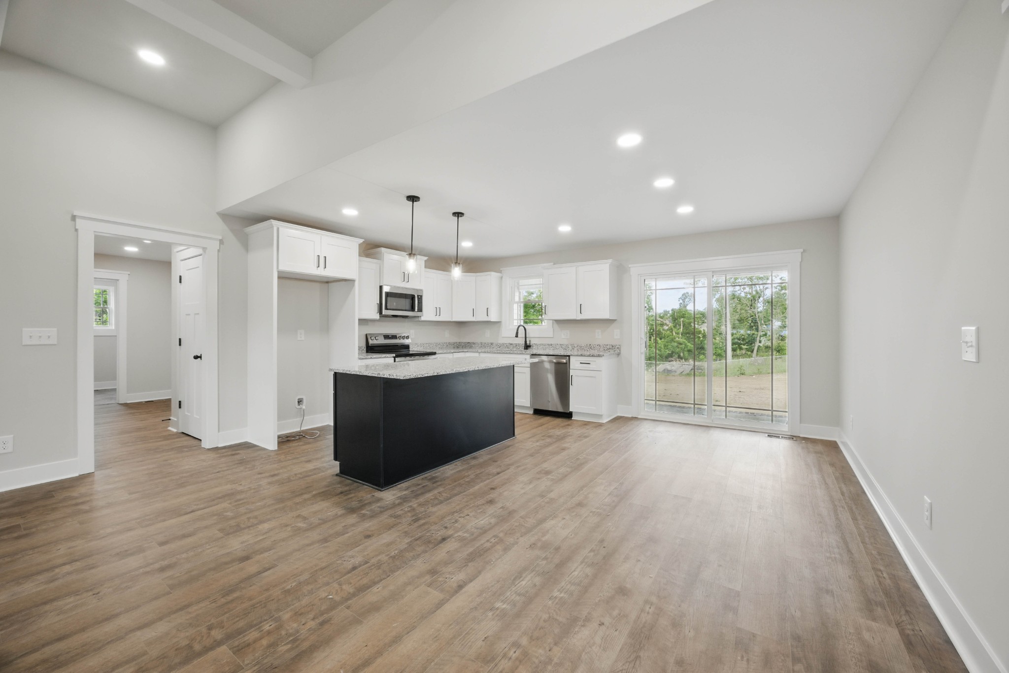 1917 Lewter Drive Property Photo 1