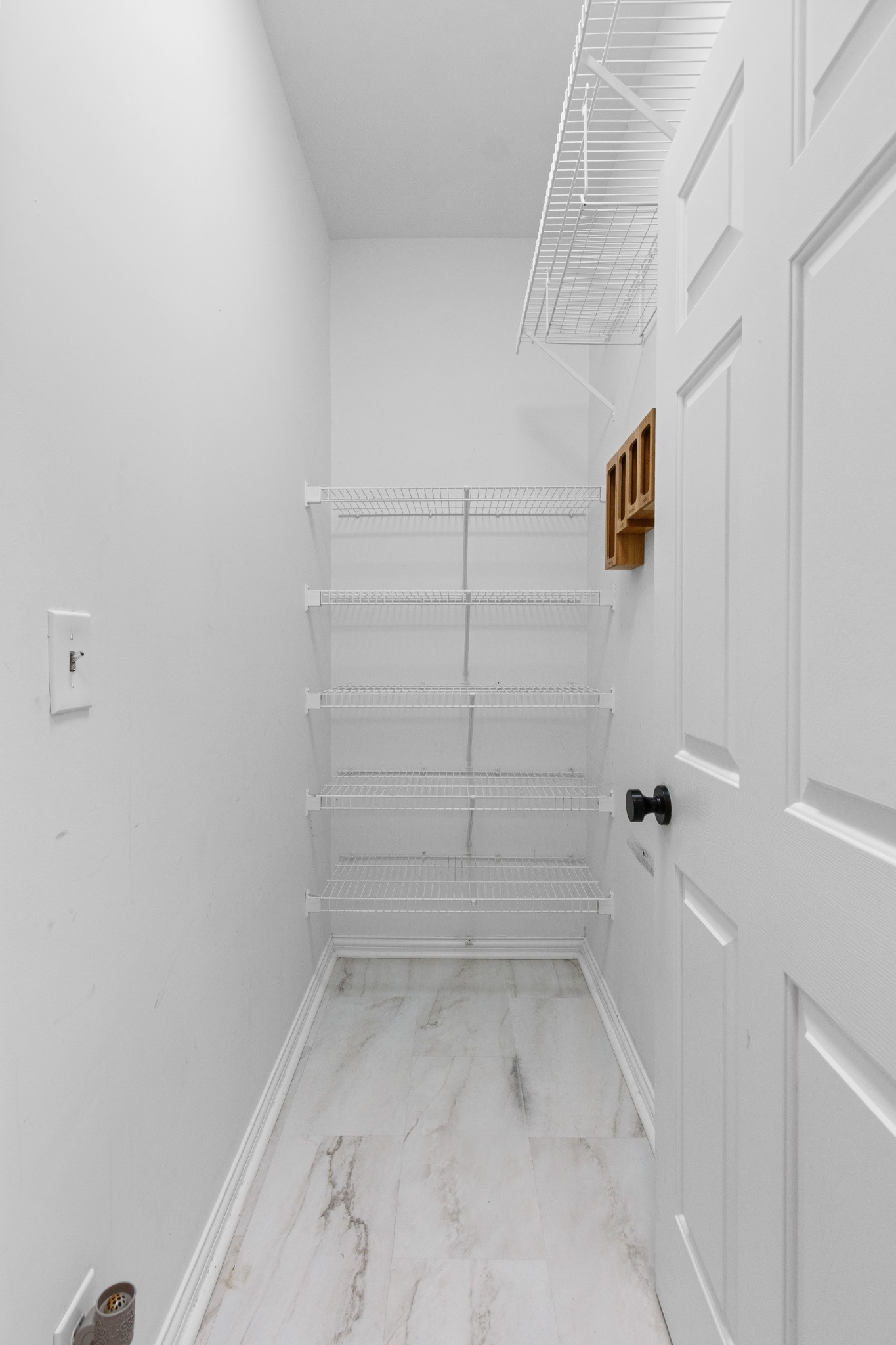 2905 Burtonwood Dr Property Photo 19