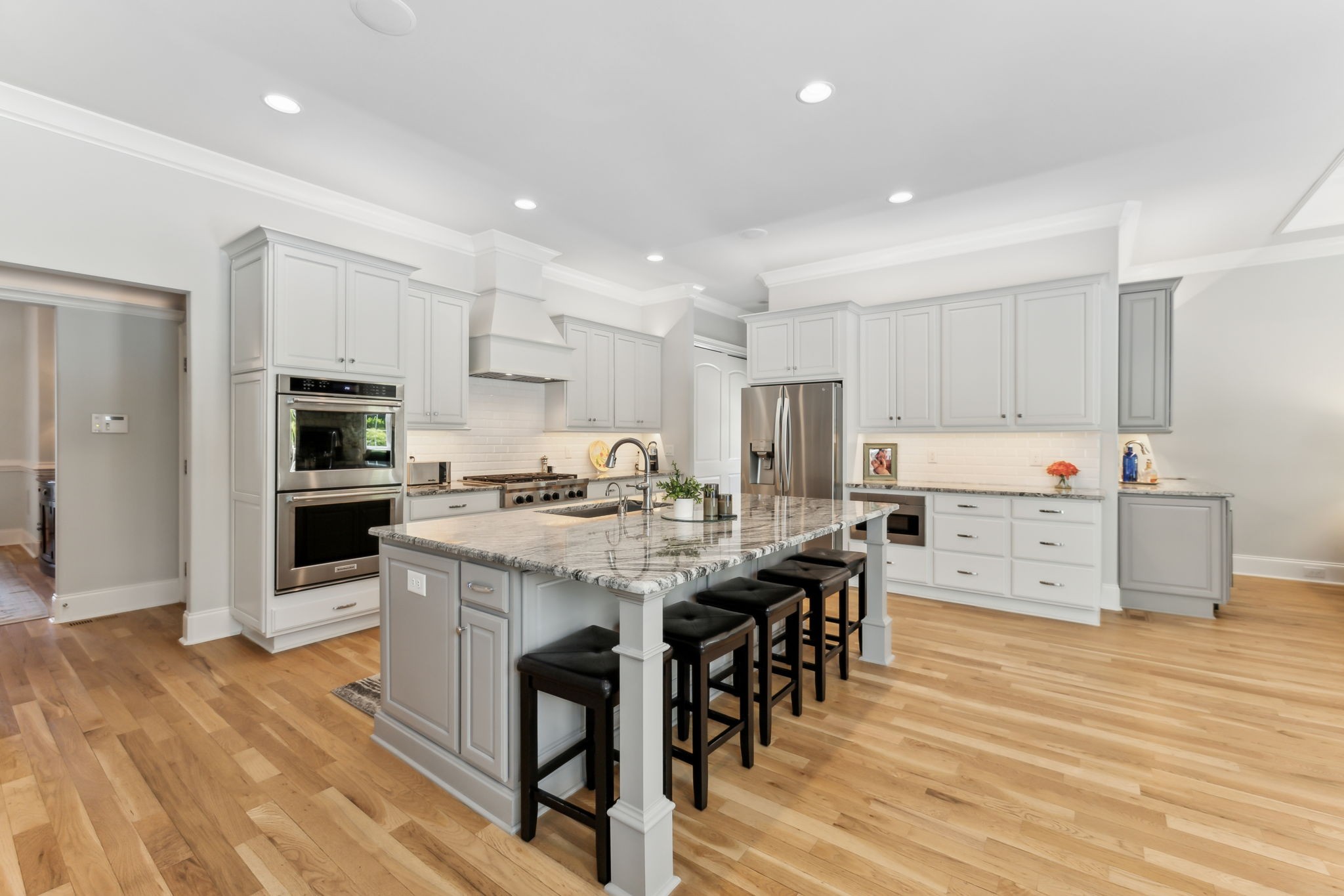 4043 Old Light Circle Property Photo 11