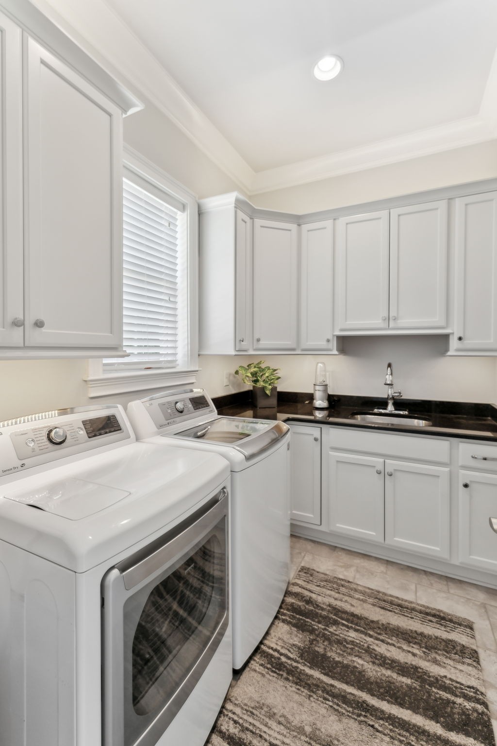 4043 Old Light Circle Property Photo 34