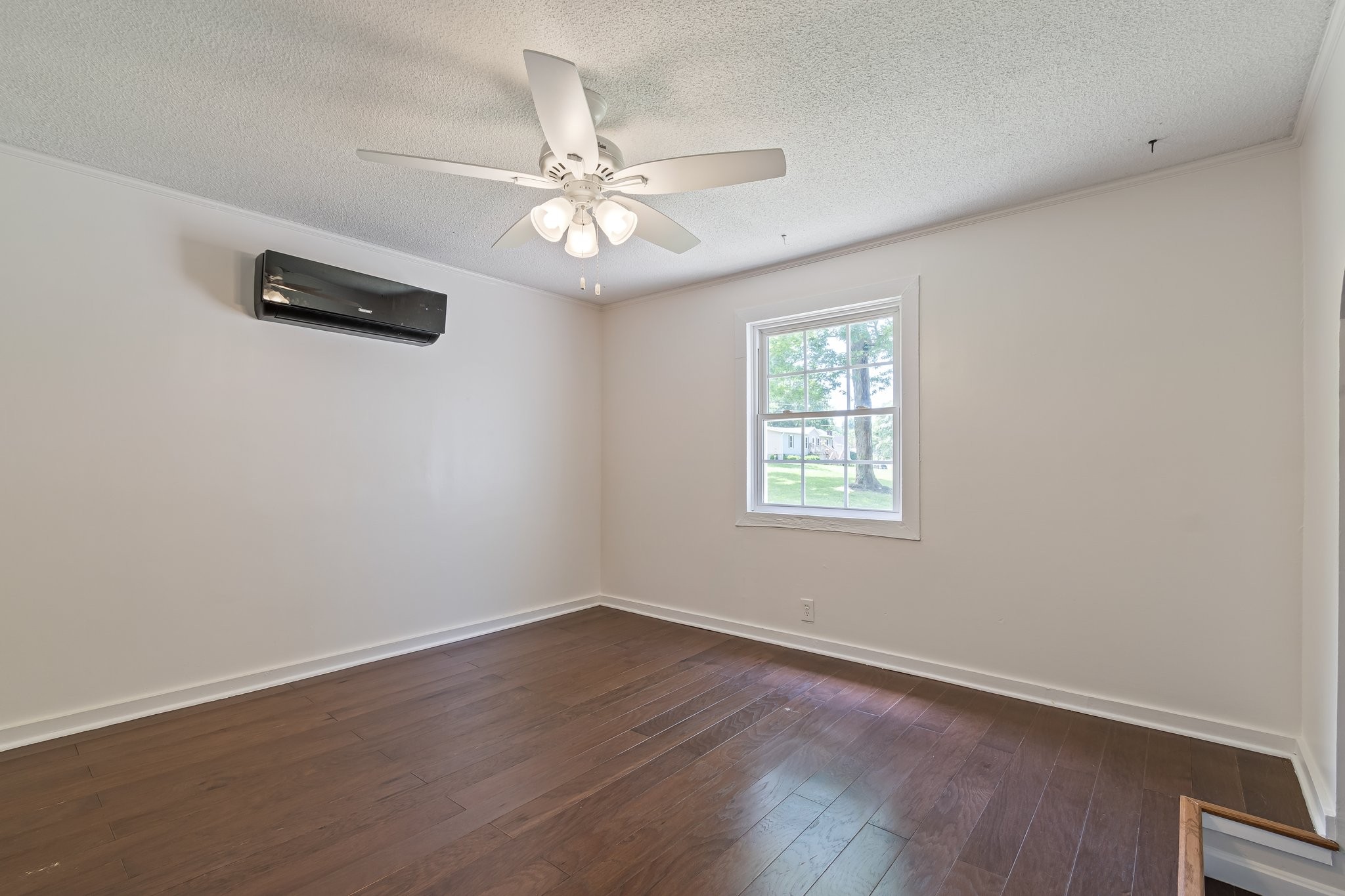 210 Westover Dr Property Photo 15