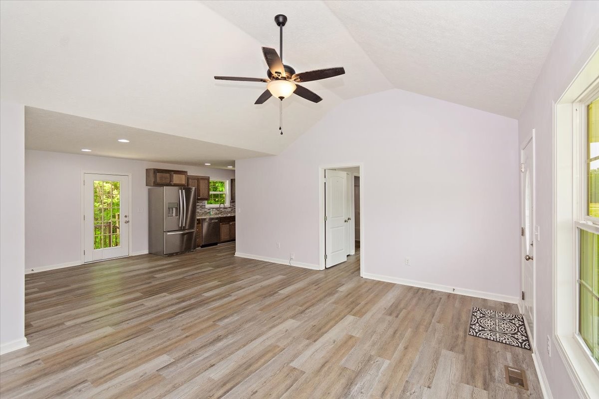 1161 Honey Ln Property Photo 11