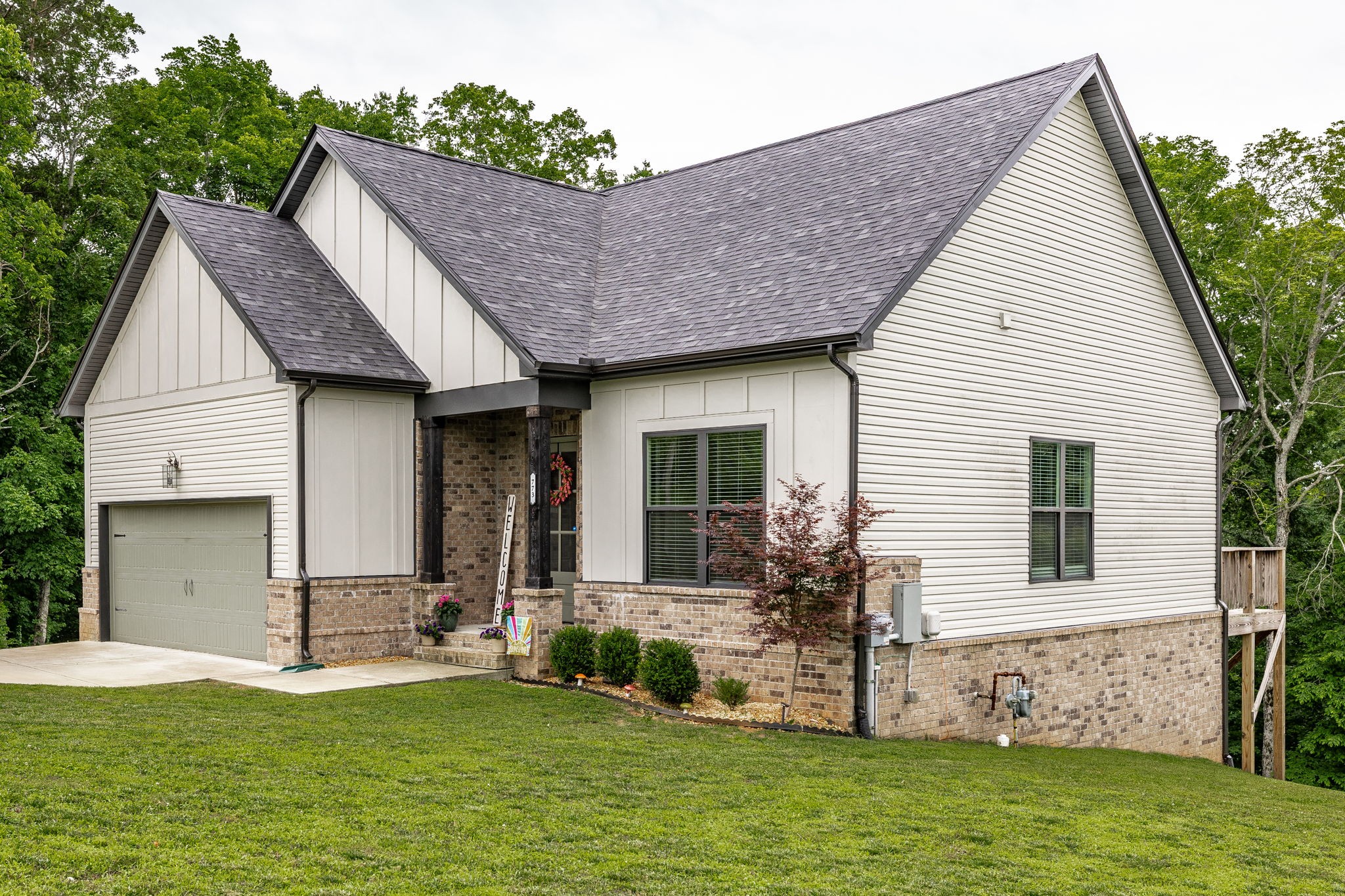773 Fox Ridge Dr Property Photo 4