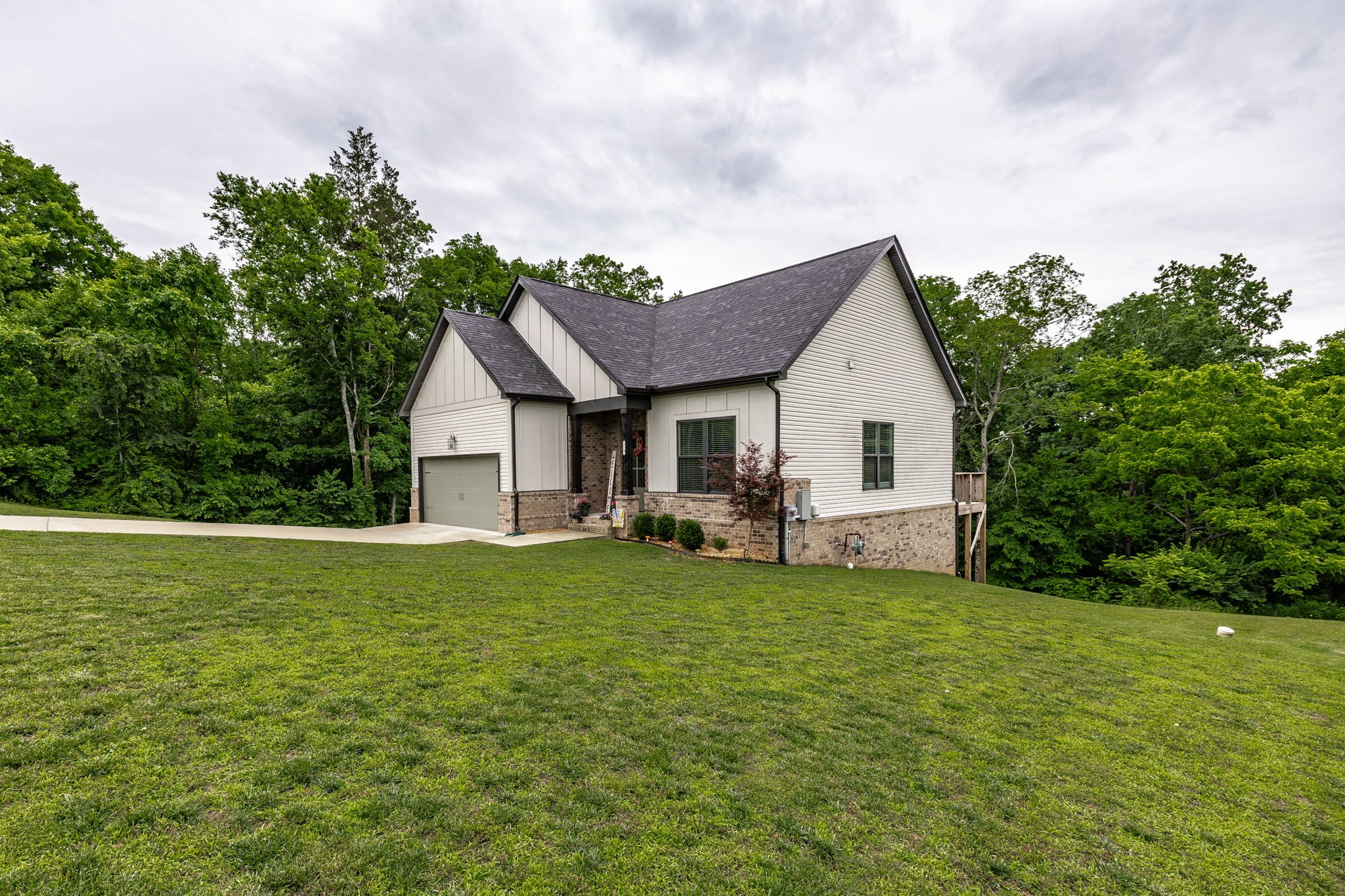 773 Fox Ridge Dr Property Photo 5
