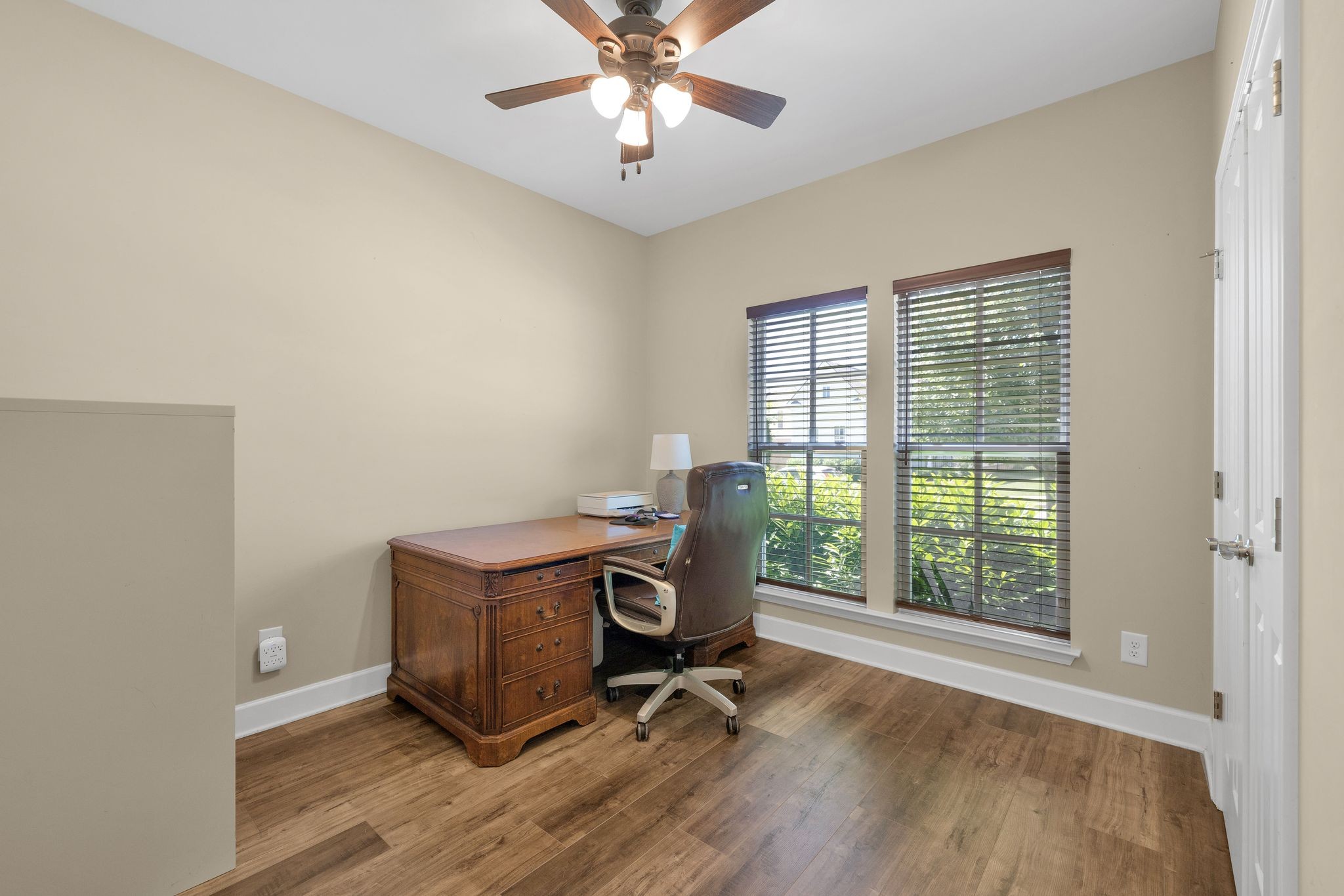 1596 Winding Creek Dr Property Photo 22