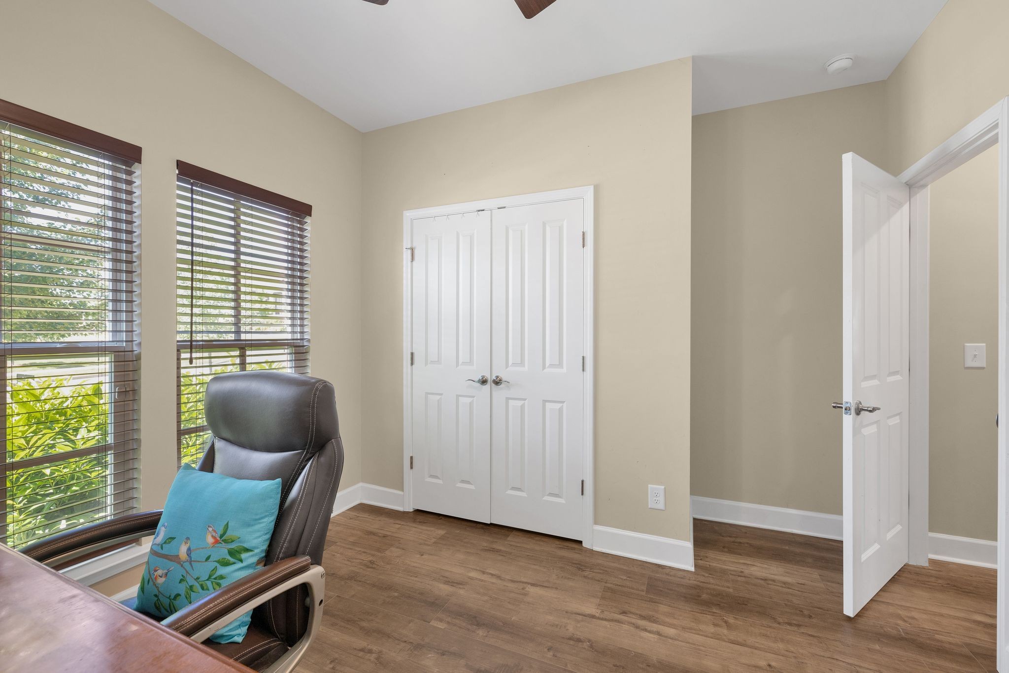 1596 Winding Creek Dr Property Photo 23