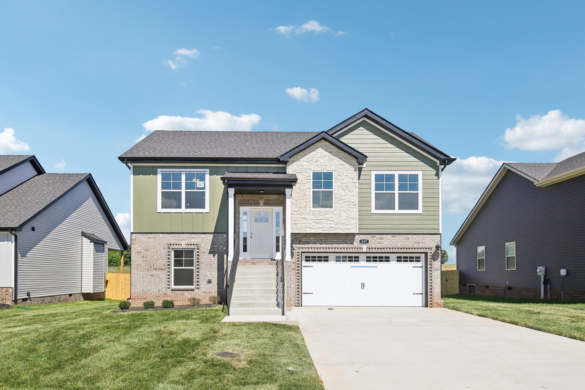 837 Macon Lane Property Photo